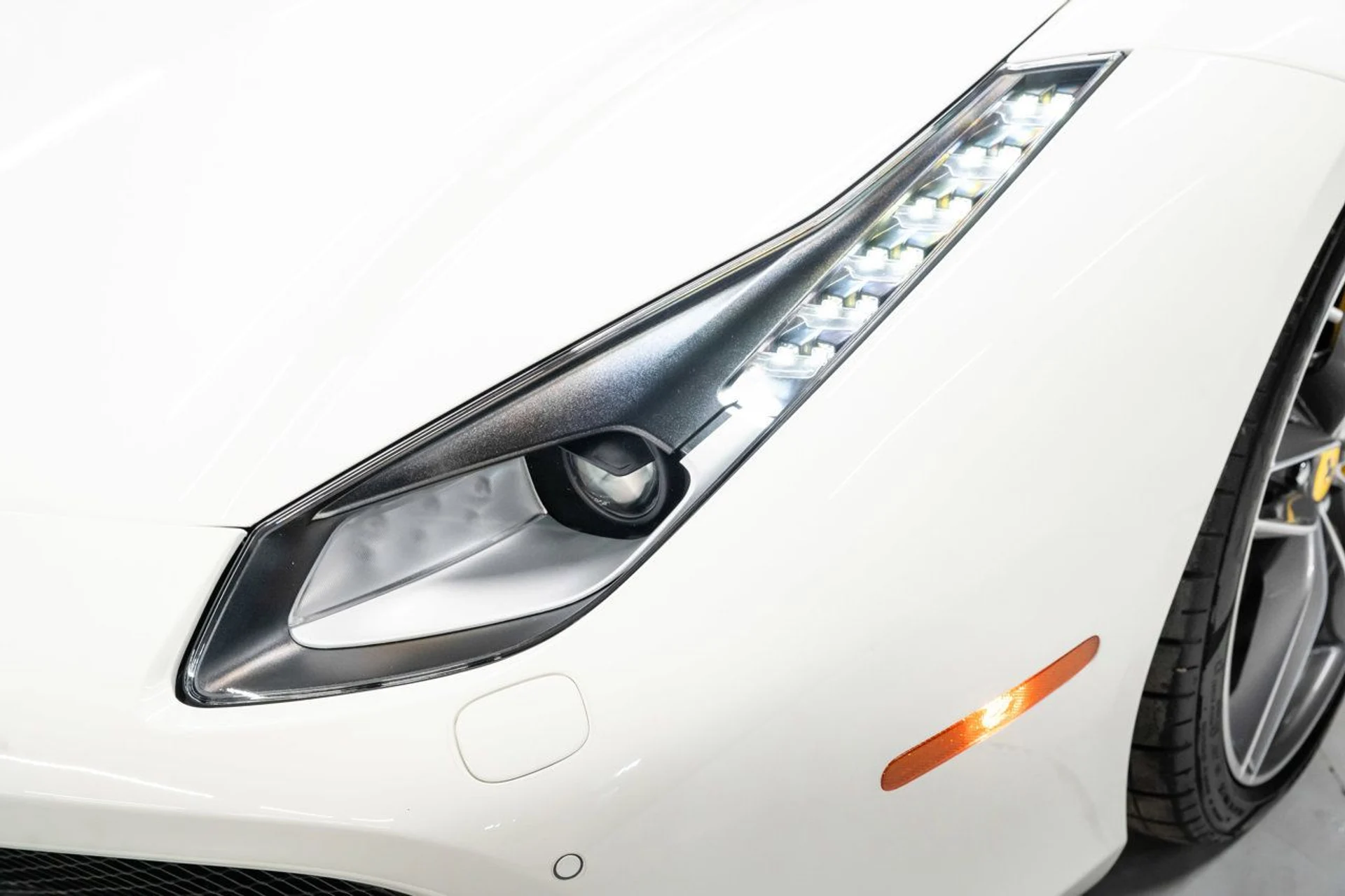 mph050_4080590648_ferrari_488_gtb_2018_b896282a5b