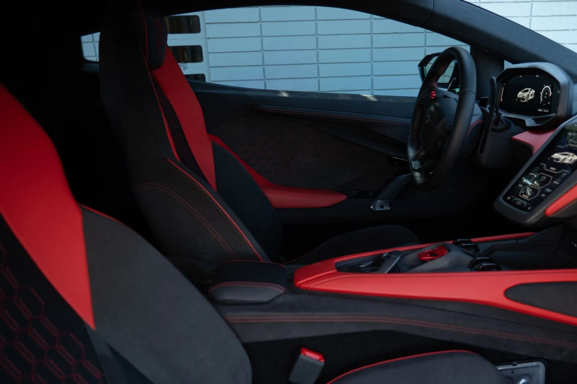 mph050_4086295278_Used_2024_Lamborghini_Revuelto_Mansory_1757354331_3e6763f768