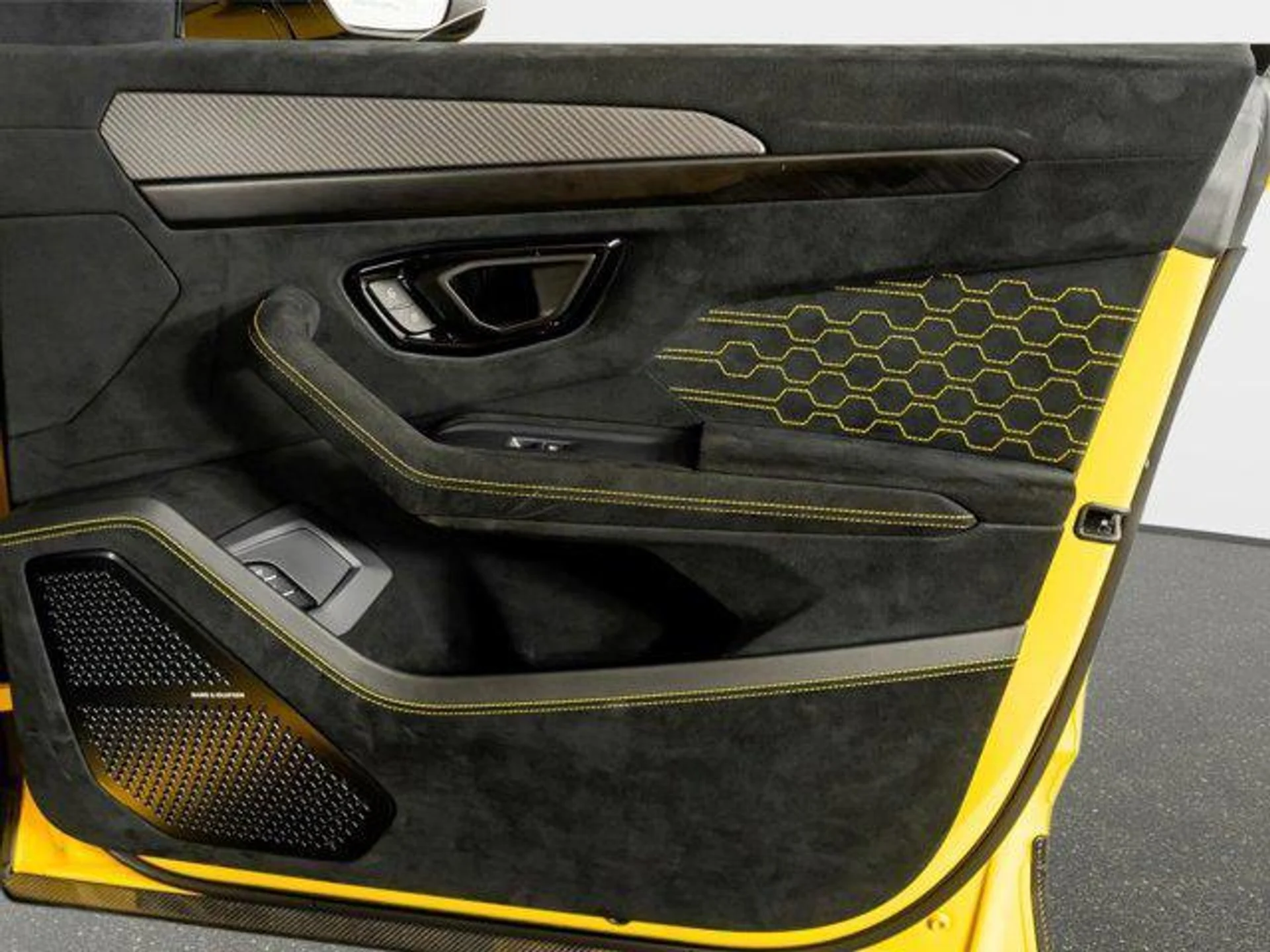 mph050_4089257346_i_Ibq_C8_L_Ckm7_Kh_Bw_A0yv7wz_DE_0_SQ_7ad0a4967a