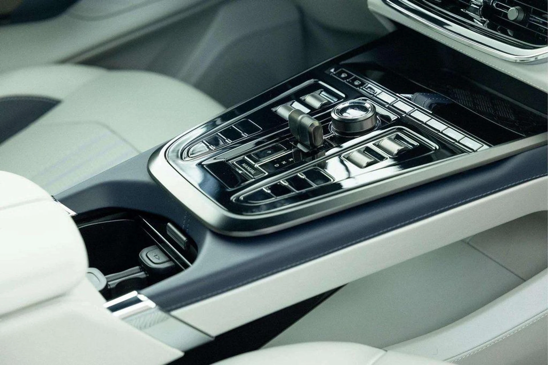 mph050_4130114875_bqeu0h75_W2f_Q722r_Lm2_LYQ_Jg_W_k_f5f7a8adc8