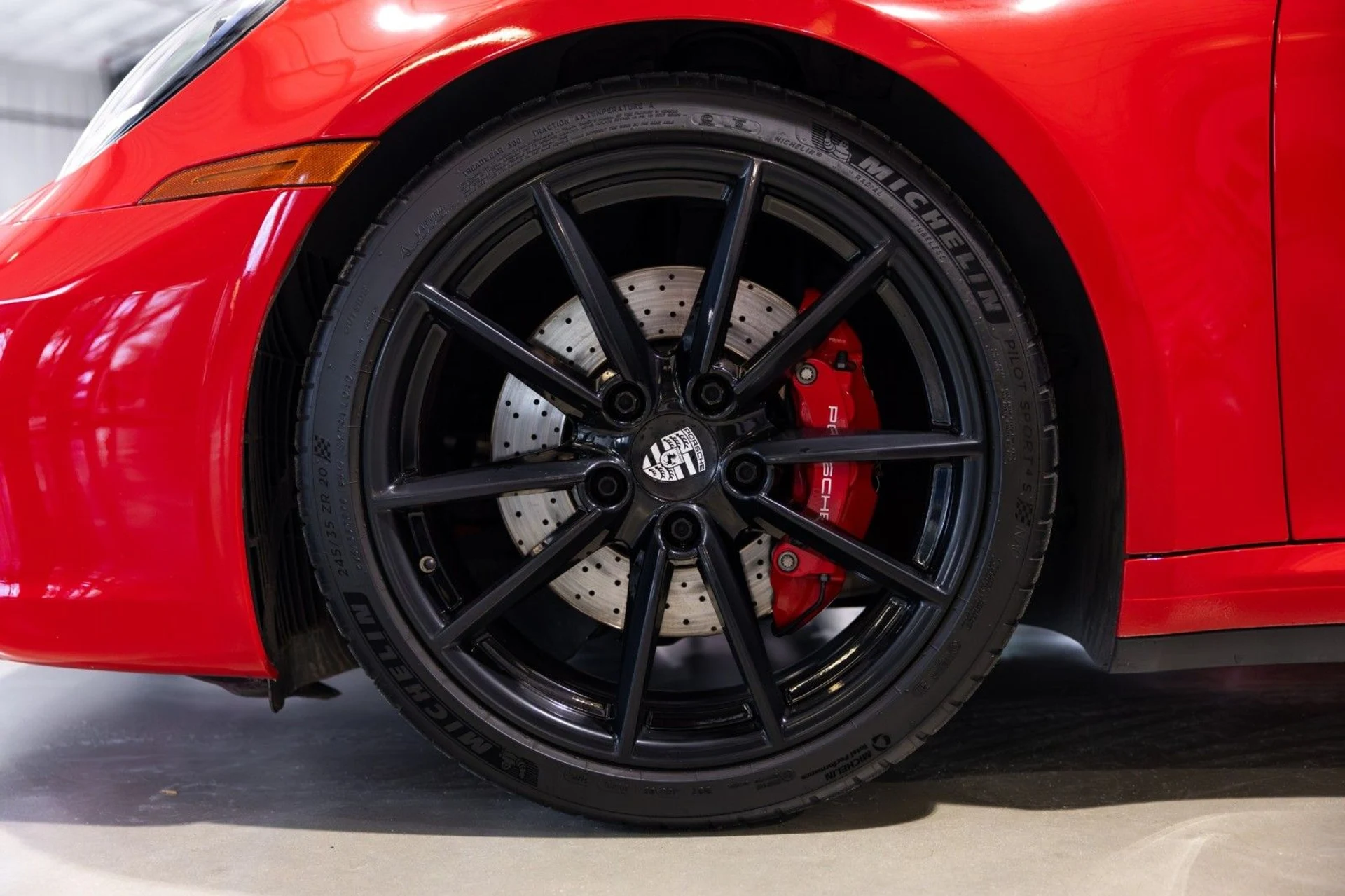 mph050_4137959886_qw_6d76a08385