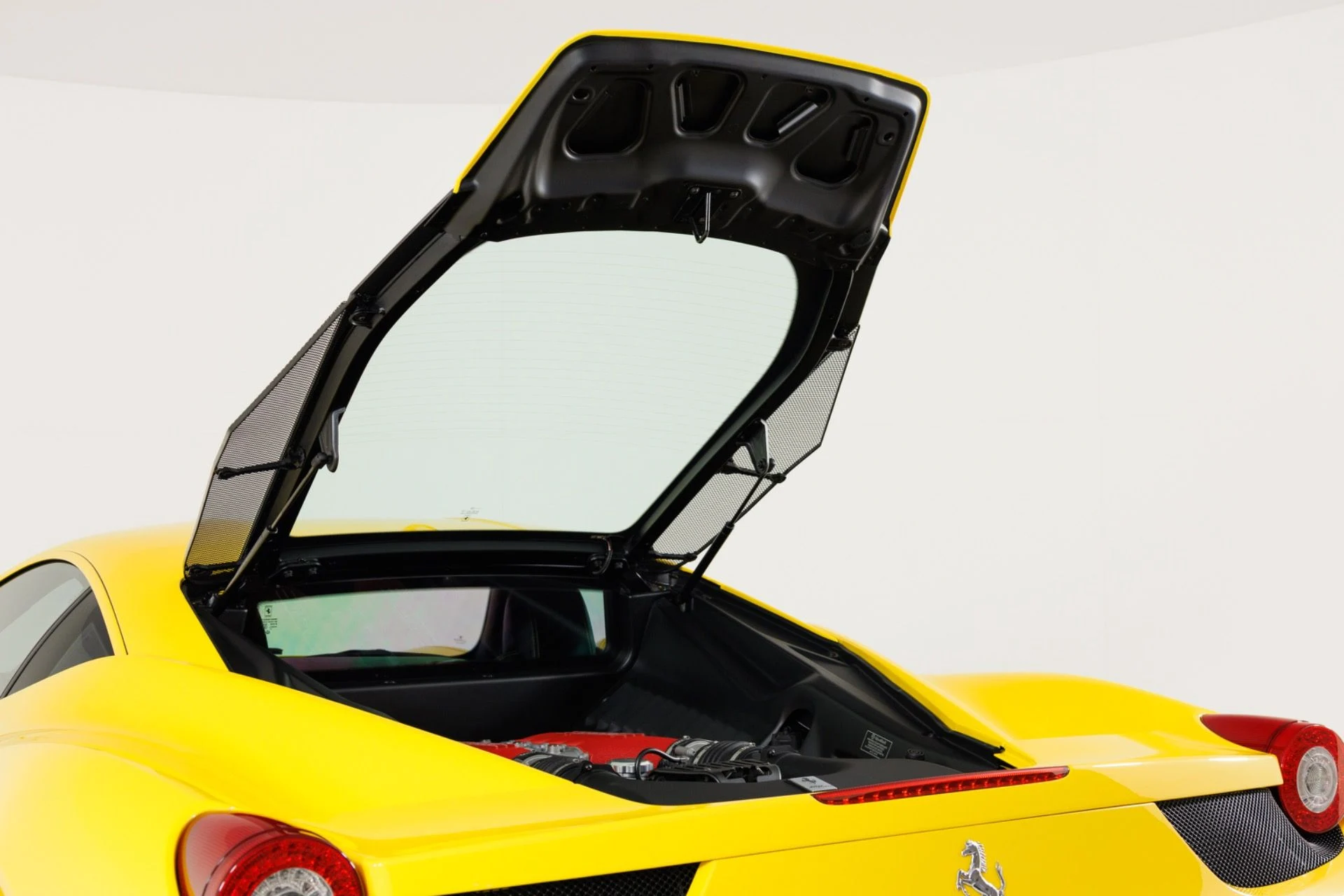mph050_4163184530_Used_2011_Ferrari_458_Italia_1779137277_99816d9aa1