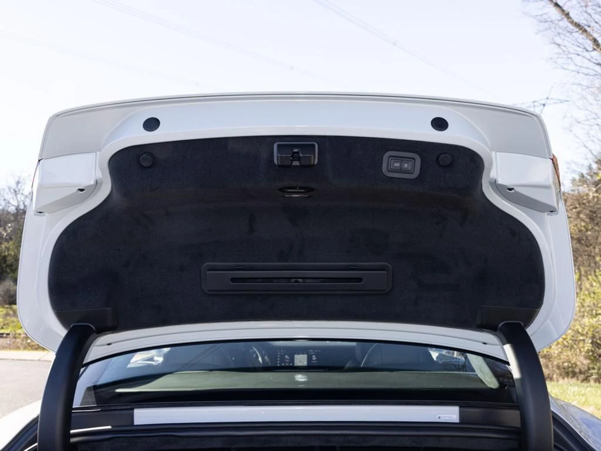 mph050_4169567283_477125130_692934d89b00833c2783f8a3_39c8b019e4