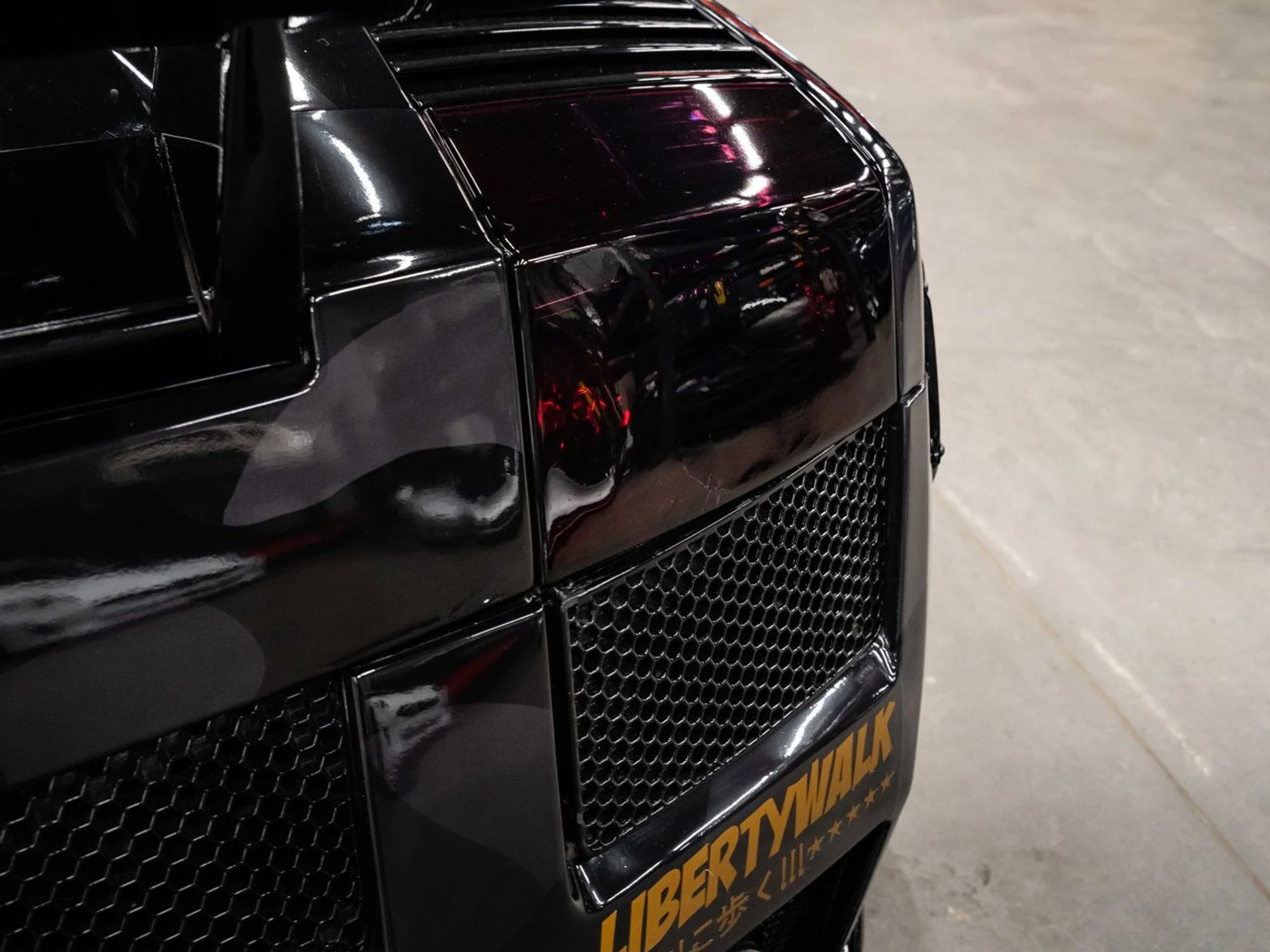 mph050_42335716_lamborghini_gallardo_2007_308503887a