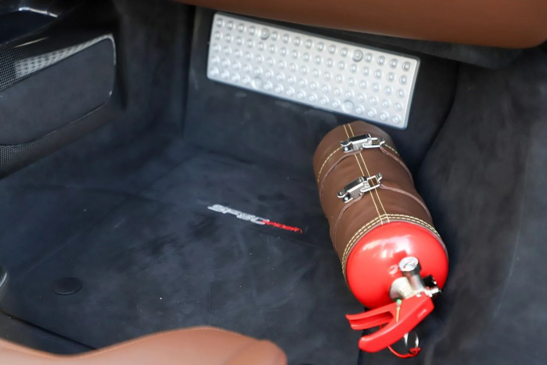 mph050_4237249677_b70534d5dbce32be01145f22660fa1ec_1e8a6b2334