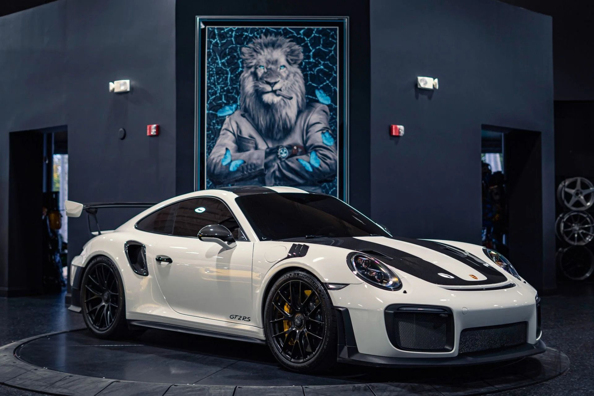 mph050_4241504982_Used_2018_Porsche_911_GT_2_RS_1777474085_c17c7528f5