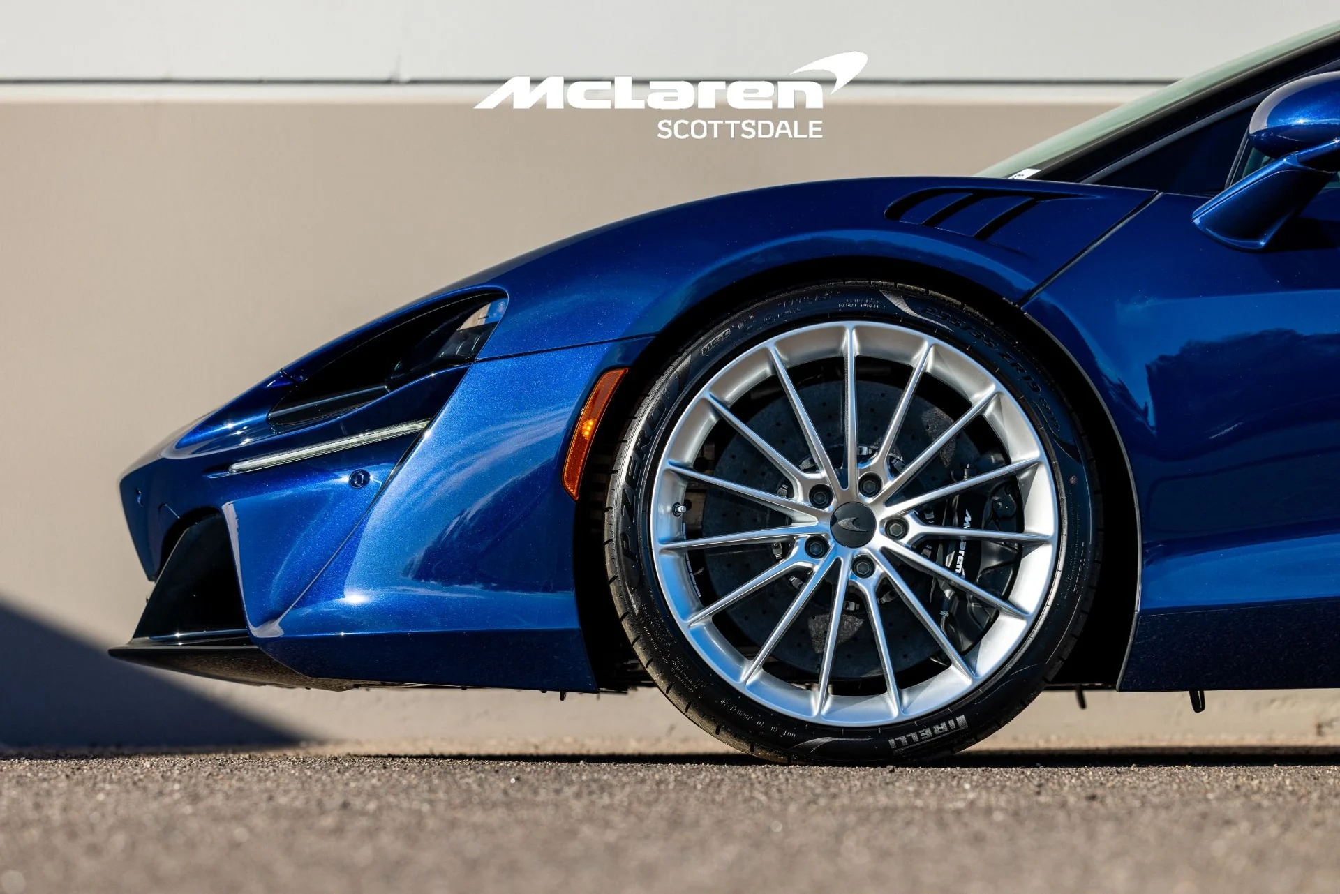 mph050_4253506685_Used_2025_MCLAREN_ARTURA_Performance_1792178036_392a42dabf