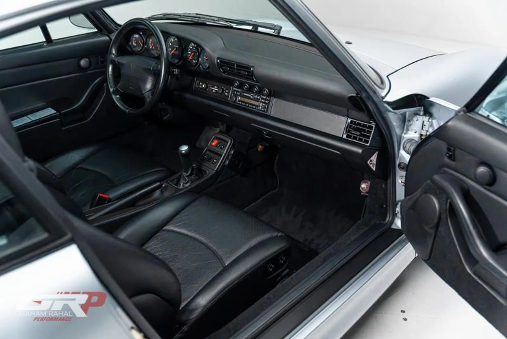 mph050_4262263018_A89827_E3_6_C6_A_40_AD_88_EE_968_F51_EFF_90_E_0d7cdbef8a