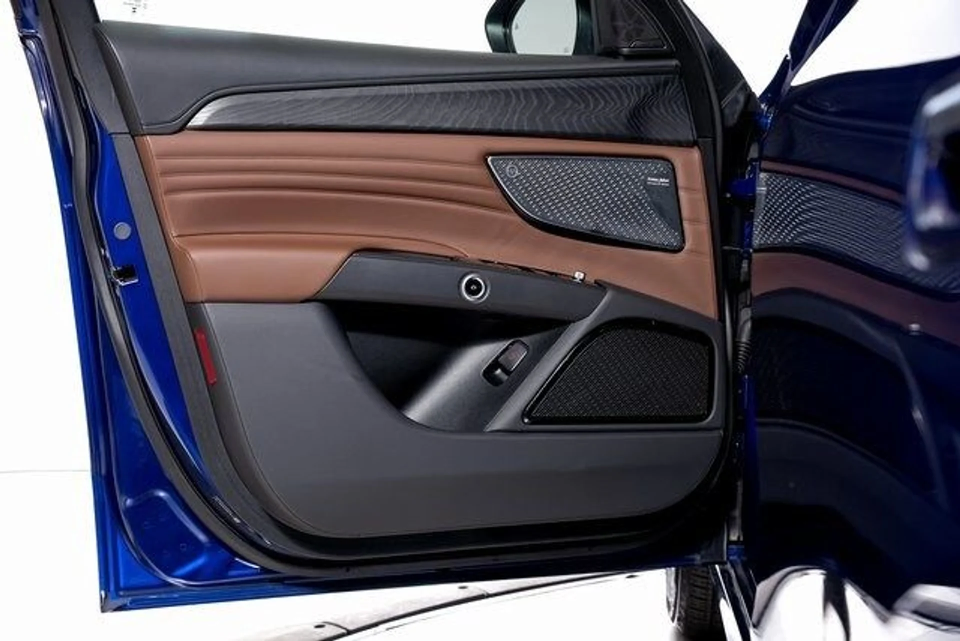 mph050_4271079832_2f7c99186c6718e6c0a63c72ed0fd671x_aef09d1ac7