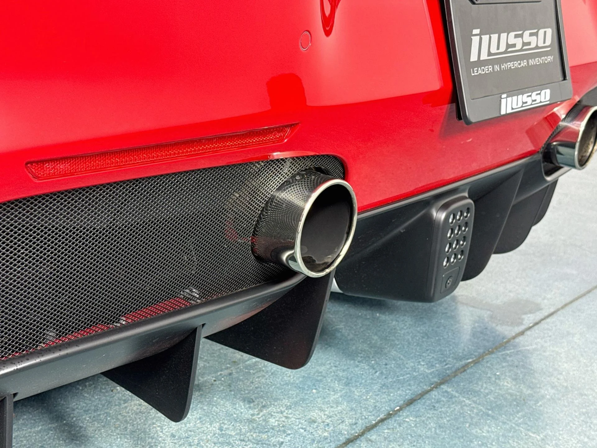 mph050_4294323725_Used_2019_Ferrari_488_Spider_1787009355_051f471563