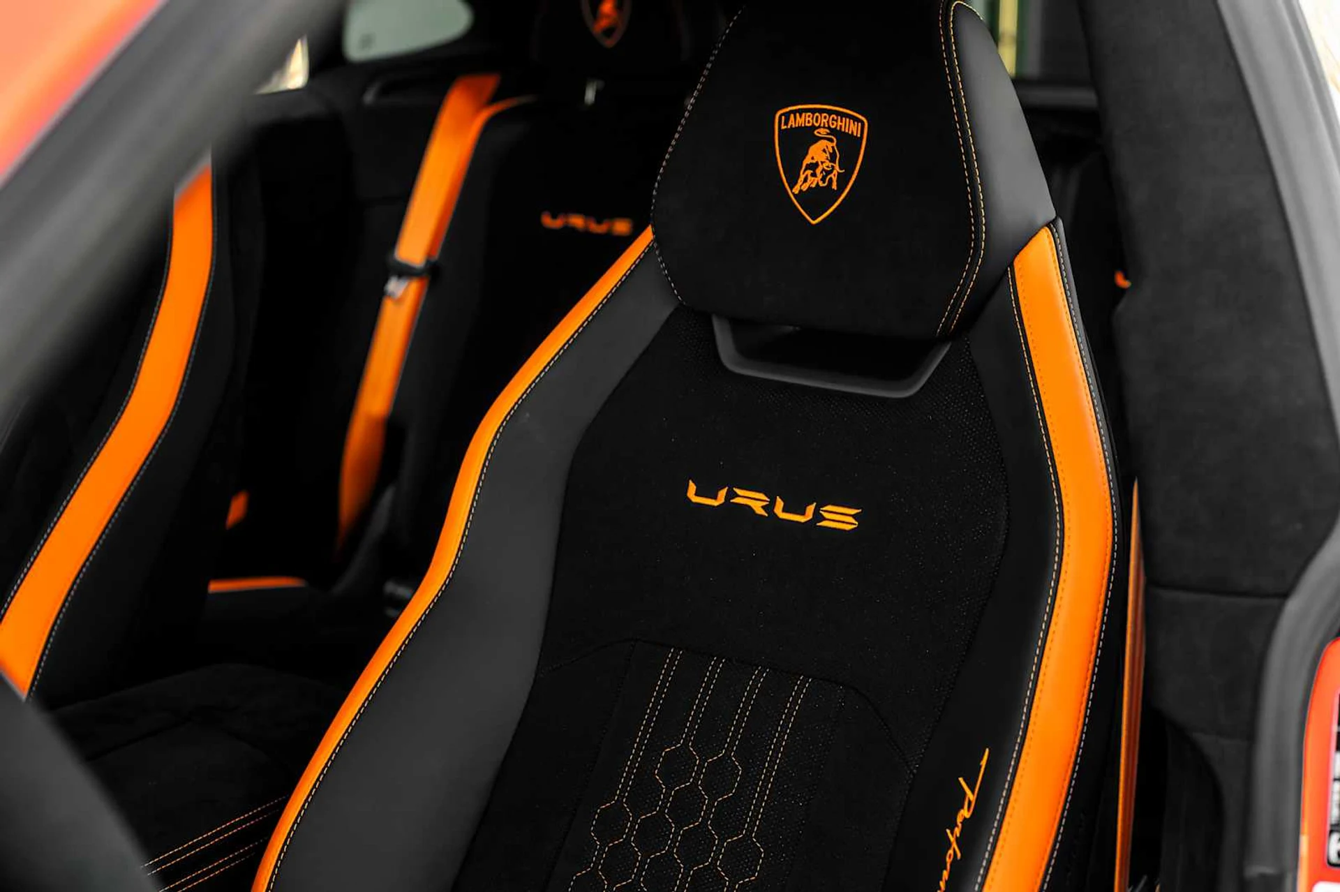 mph050_434157612_b6c56f825463a65e818b4a14985ce7bcx_ac33256173