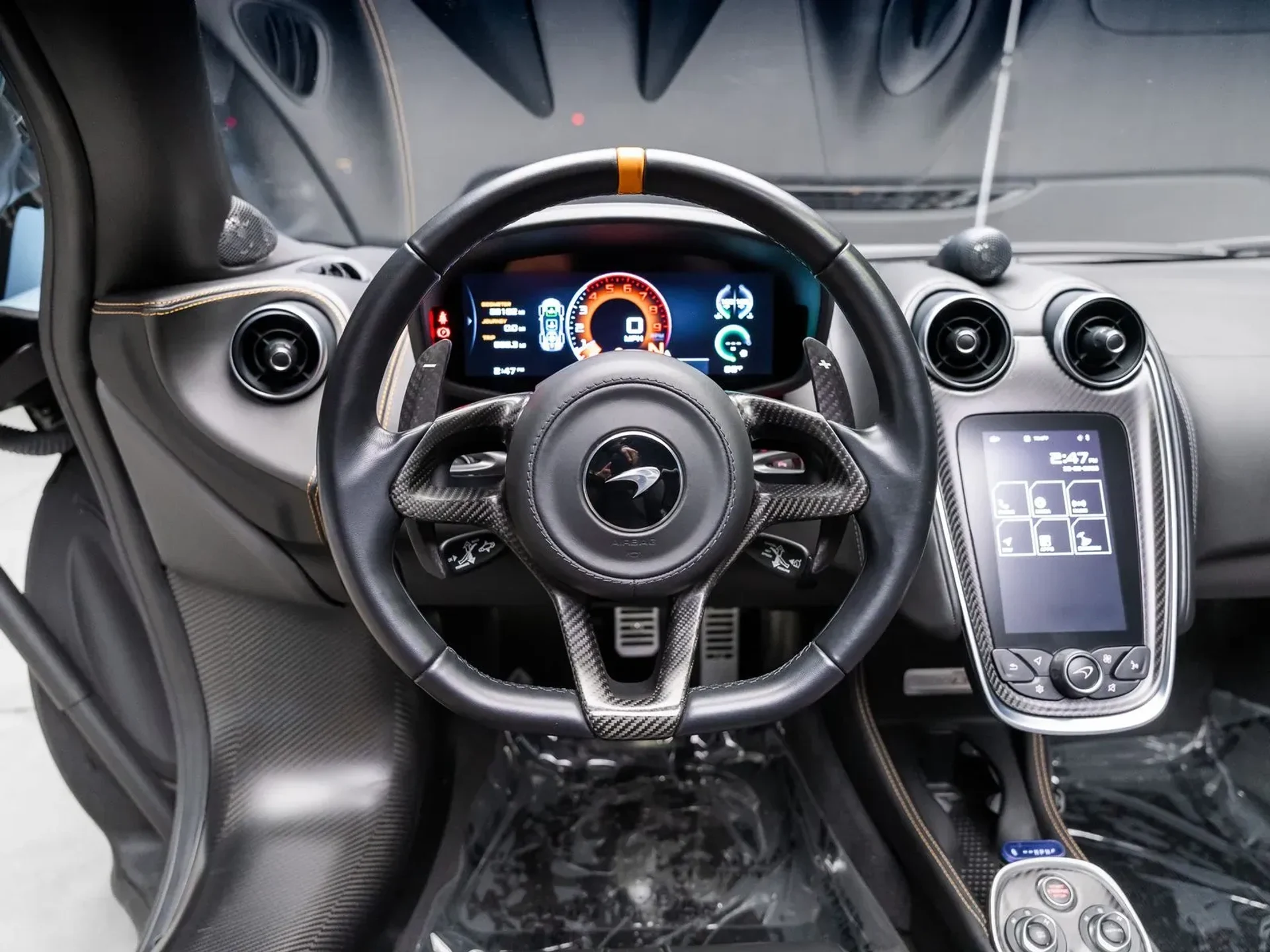 mph050_442261558_ec2c65fa_6102_4794_9998_2c9f59e3a11f_716427025e