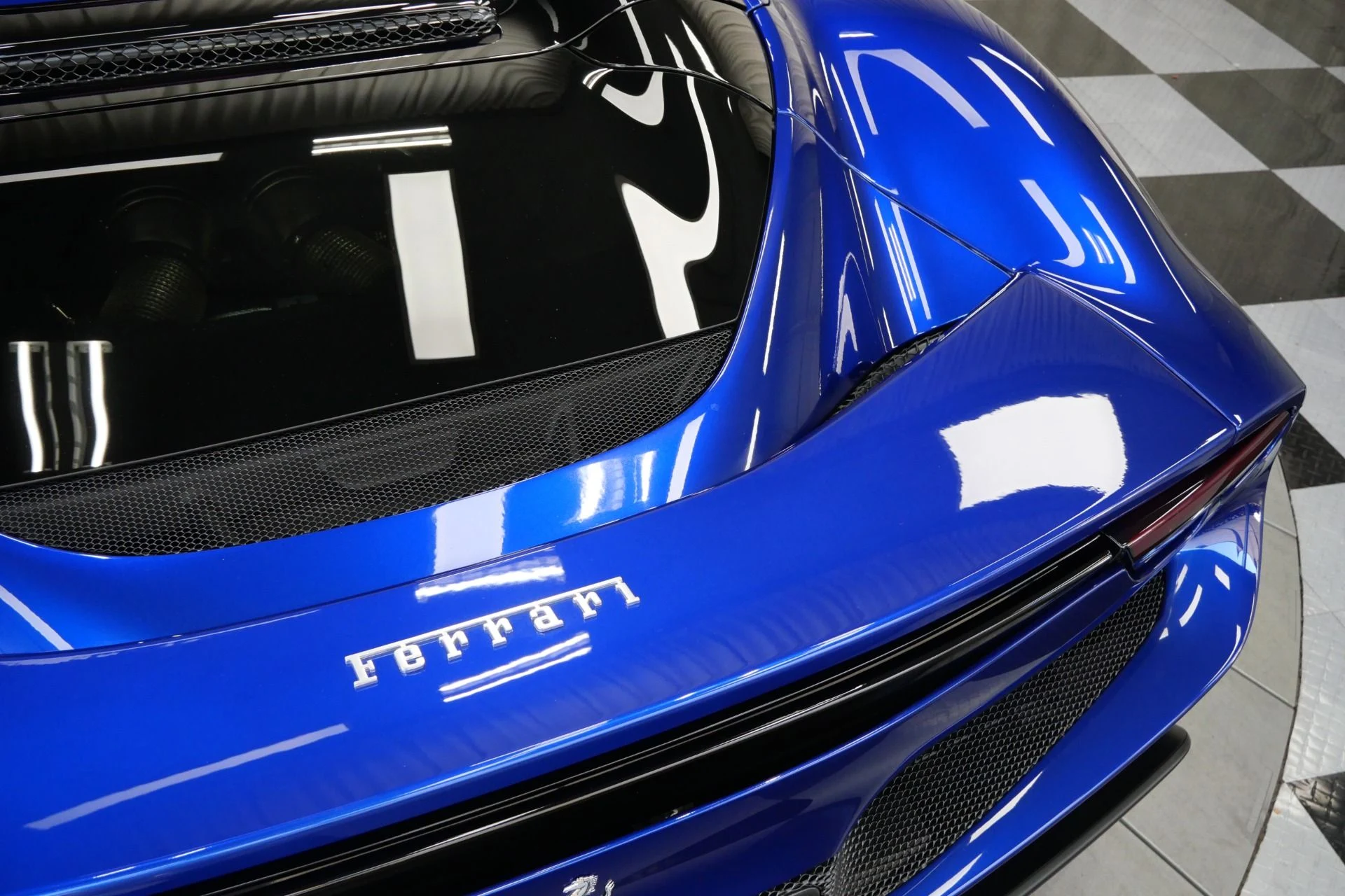 mph050_443686561_Used_2025_Ferrari_296_GTS_As_New_With_181_Miles_818_Horsepower_Carbon_Racing_Seats_1756149197_1166947449