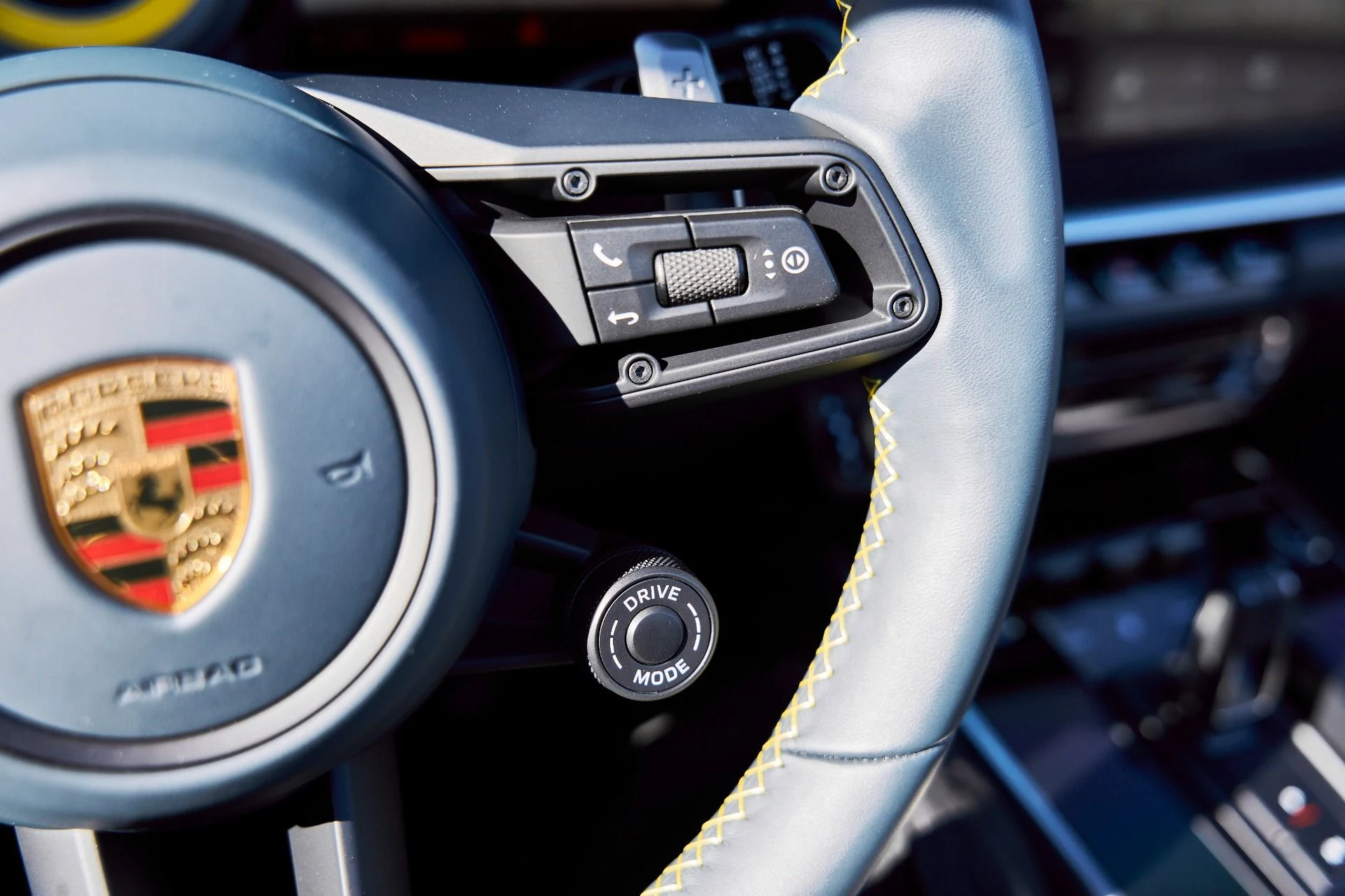 mph050_469214654_Used_2024_Porsche_911_Turbo_S_1768438318_4032b762d8