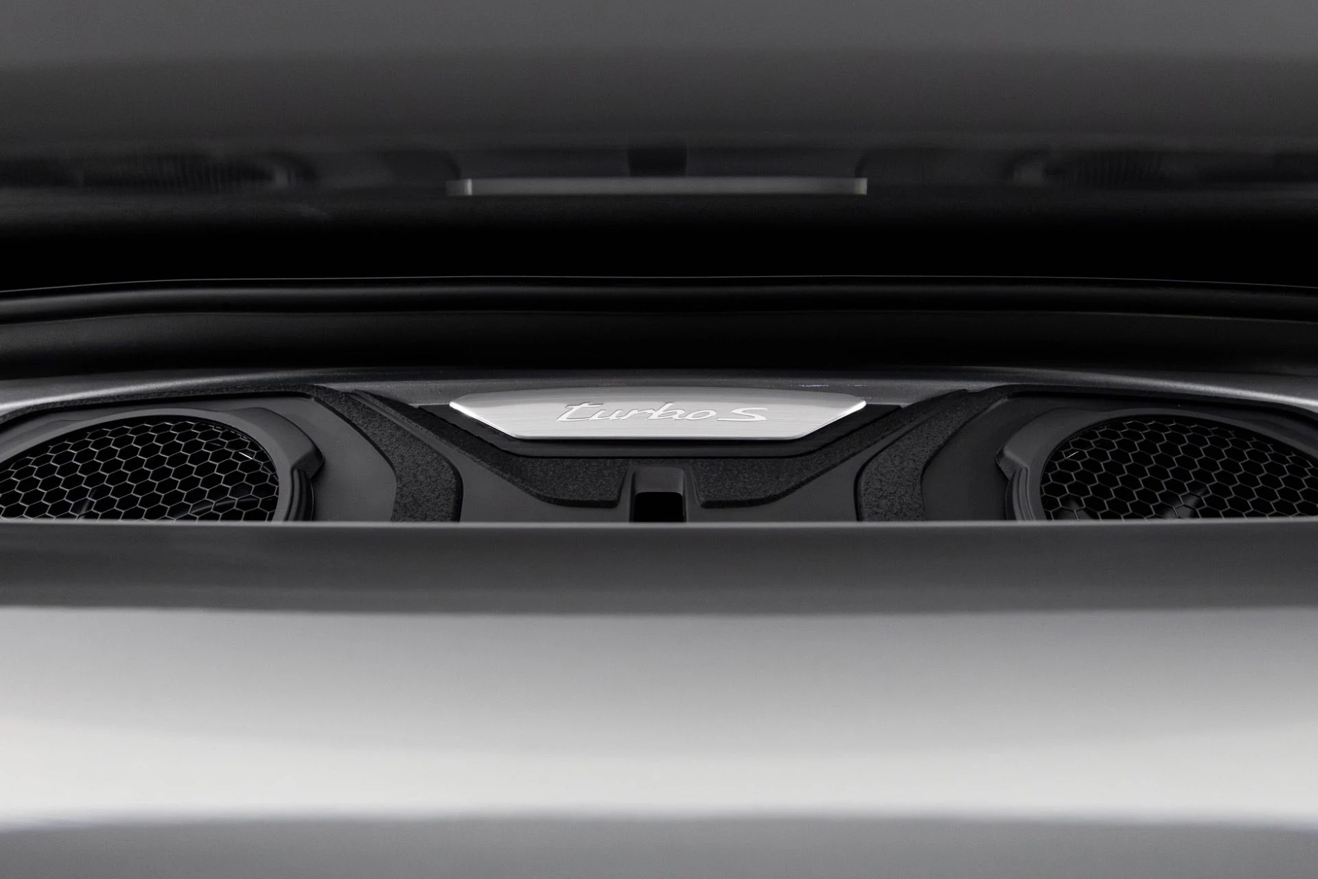 mph050_487506922_Used_2022_Porsche_911_Turbo_S_1764184627_43ebc7c9da