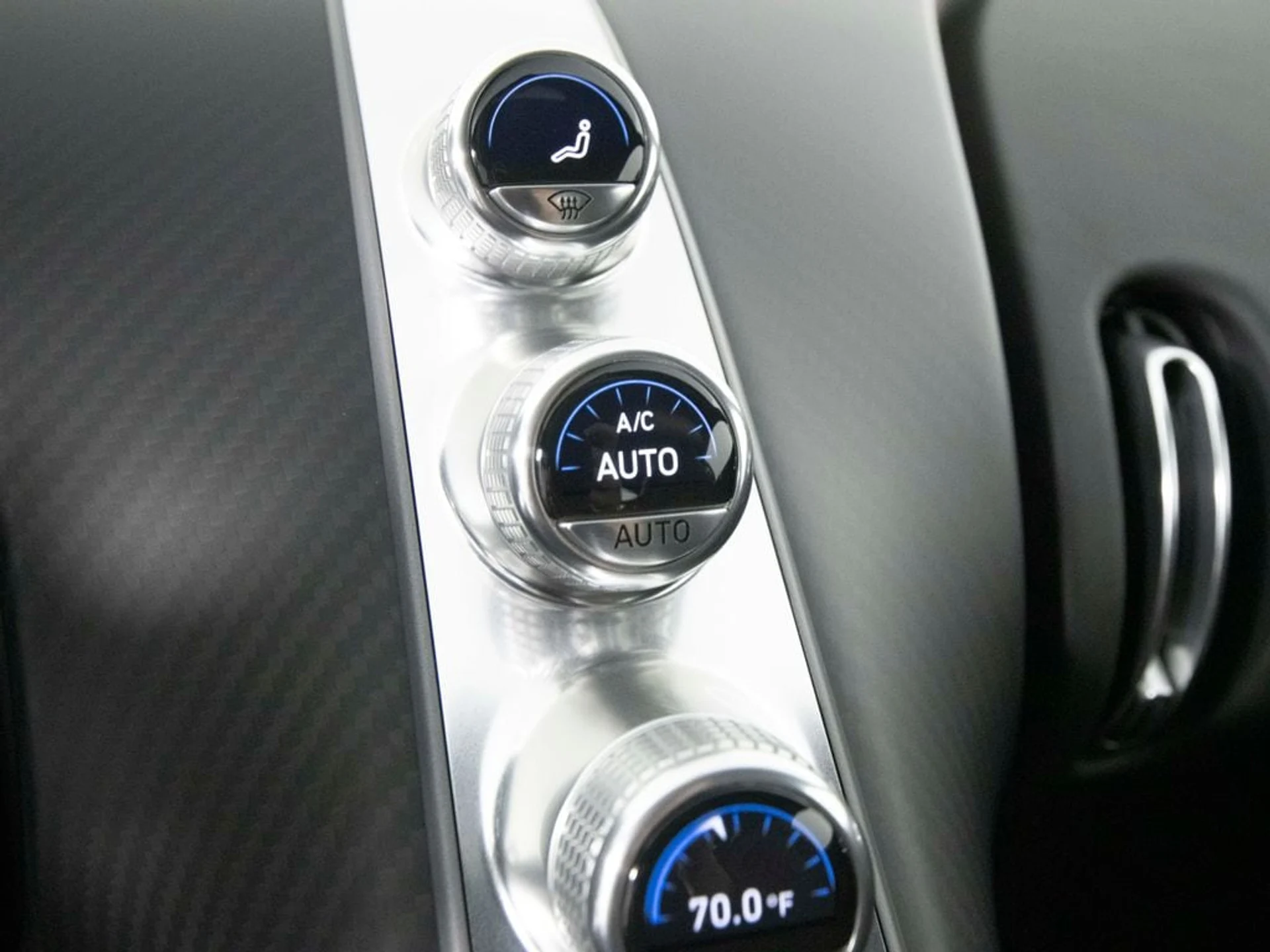 mph050_488663574_bc0ce8e23ccb3077c37731d9de8f69e1x_4a7c0940ac