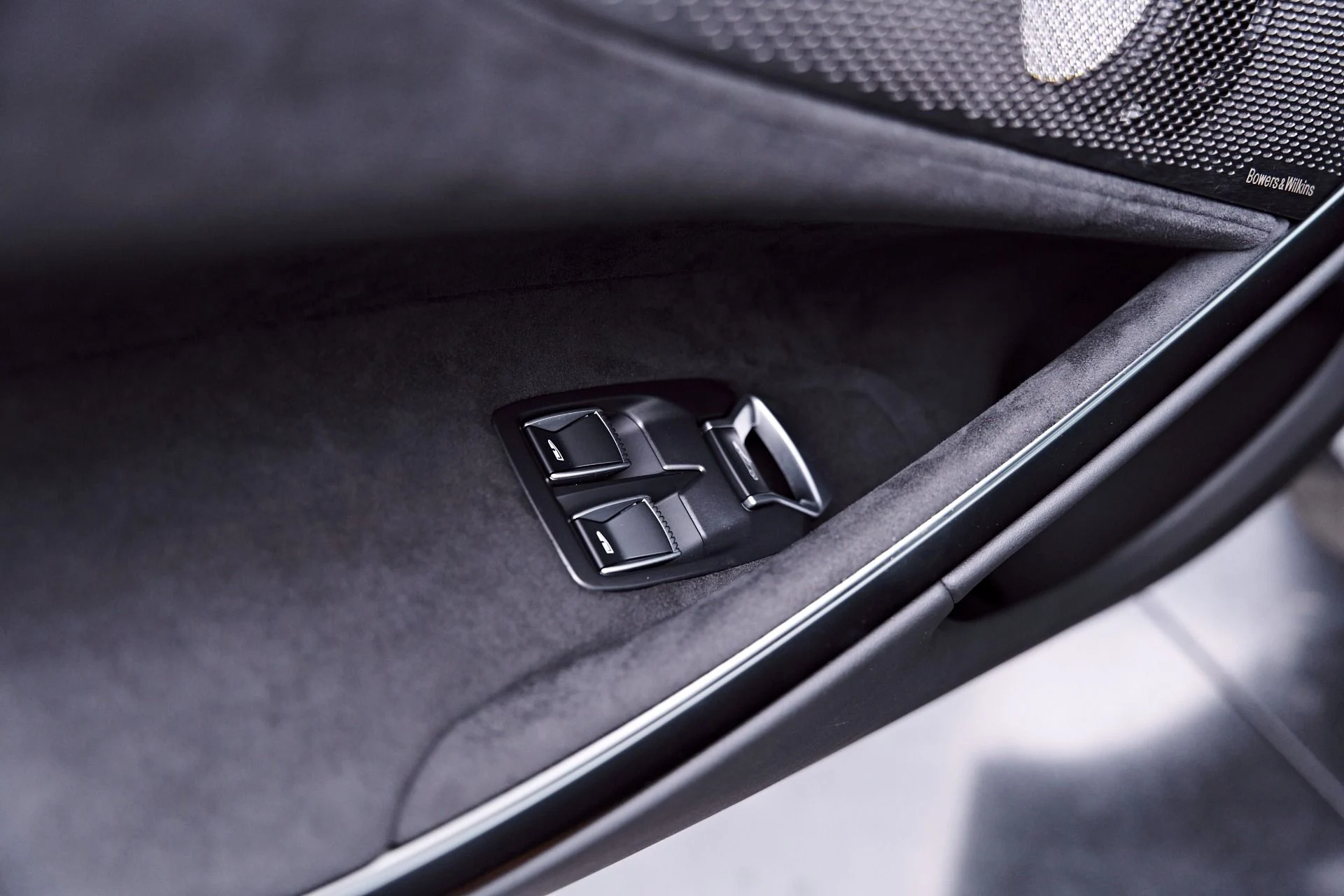 mph050_489558416_Used_2026_Mc_Laren_Artura_Vision_1777507512_4f6b01fe7d