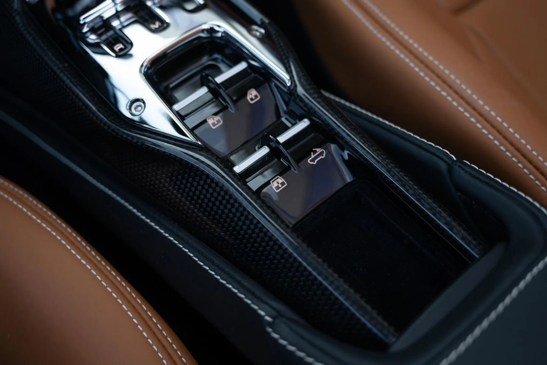 mph050_513229951_f5de0d14045a4f5e9f90e7ab17bd018b_ae0546d7a6