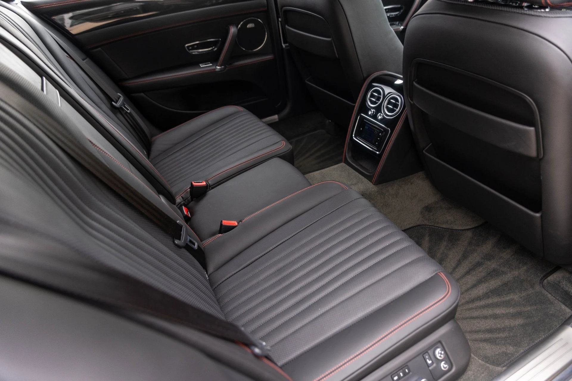 mph050_527854255_Hi_Tech_Luxury_Imports_LLC_SCBEH_9_ZA_7_JC_069270_image_50_dfeedf3ca4