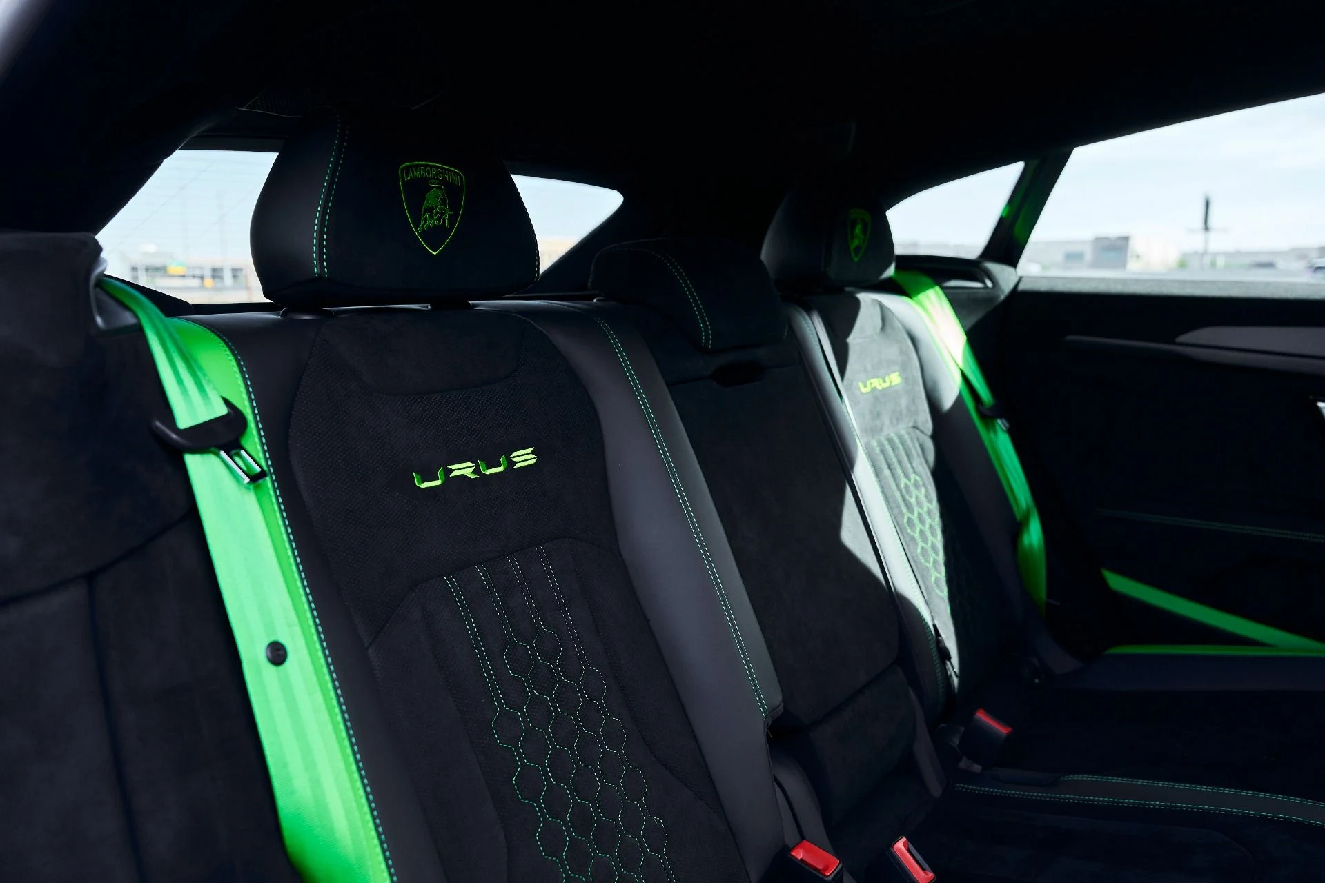 mph050_531104939_Used_2024_Lamborghini_Urus_Performante_1772849123_efd252cafb