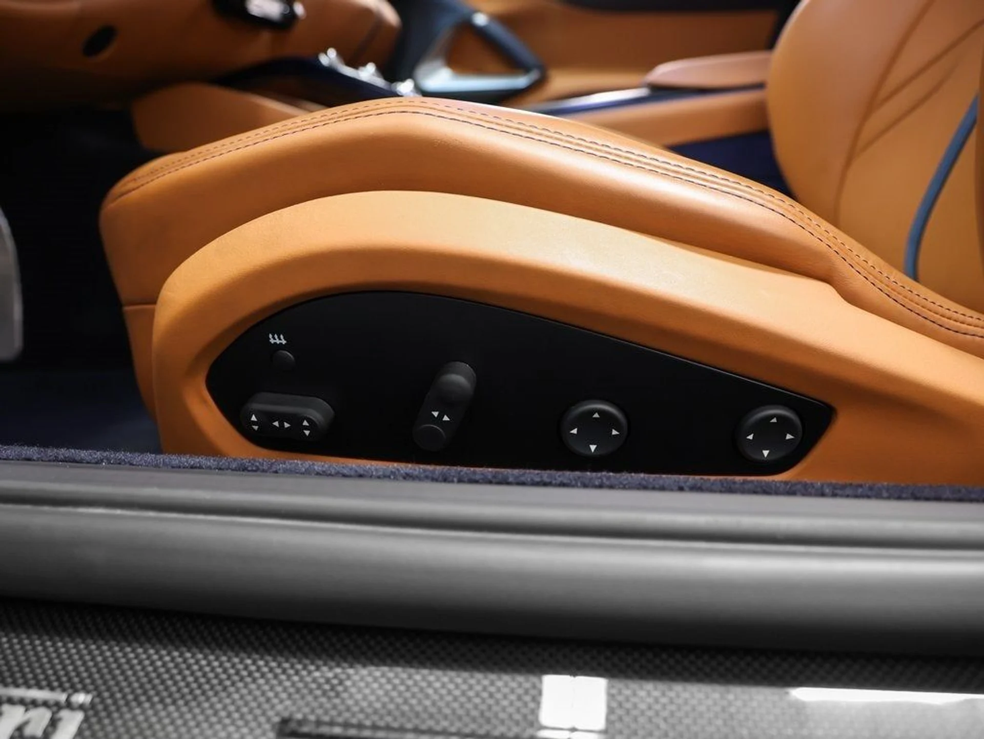 mph050_547959662_51_73b354af1d