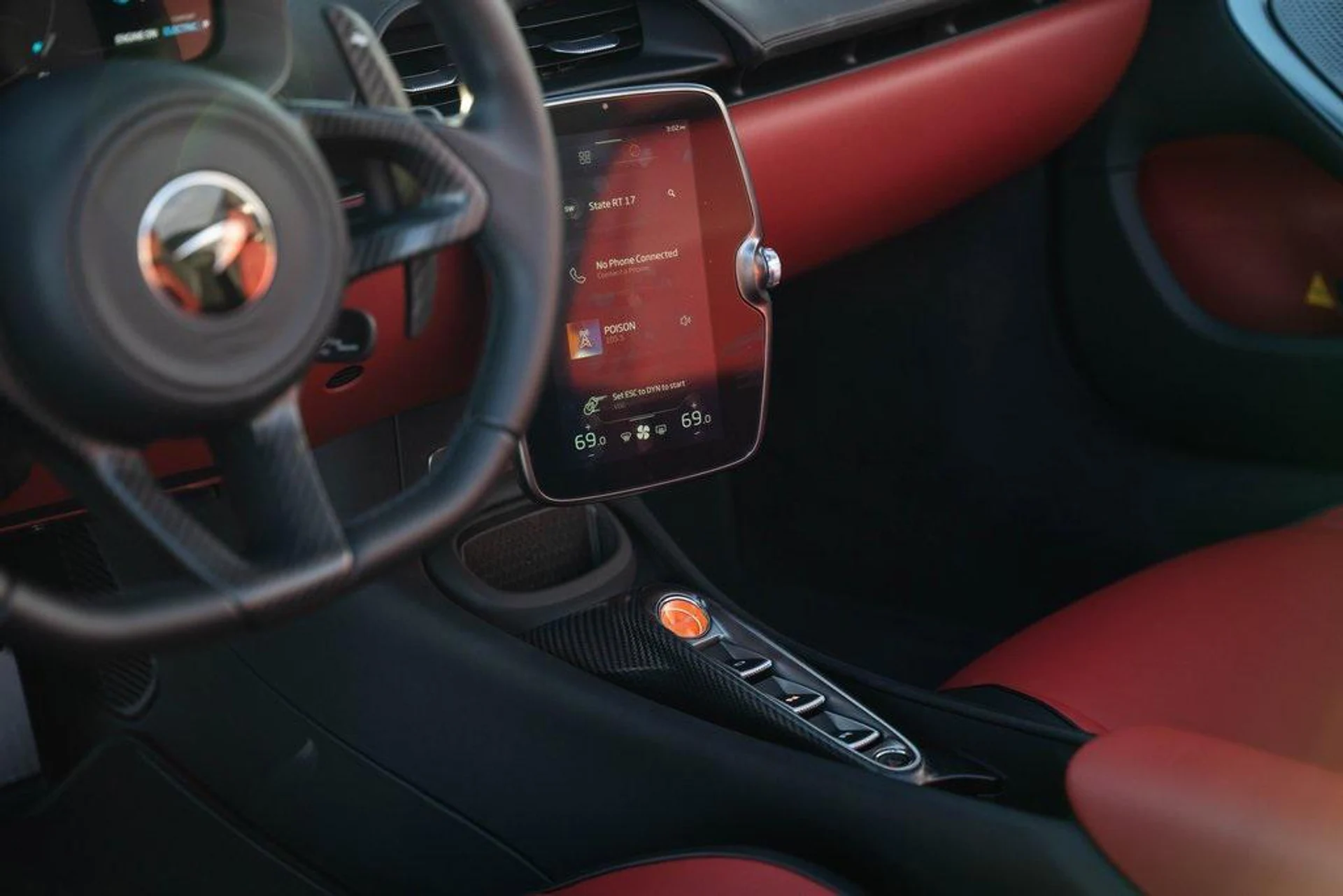 mph050_550393588_j14f5x9h7sr3an_YK_Bg_Kp_C_Vj1_Je_I_a121f0ecb4