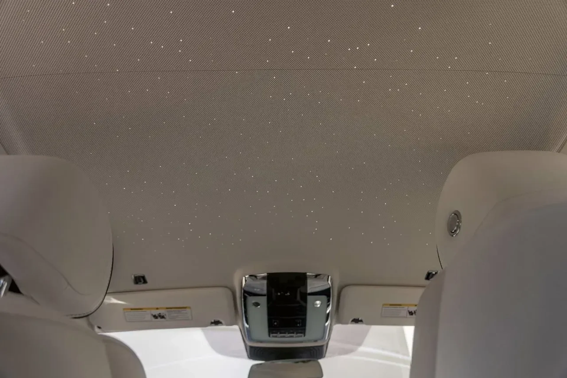 mph050_565392276_8123e36106c04dfa9dd965df9355815e_4918474103