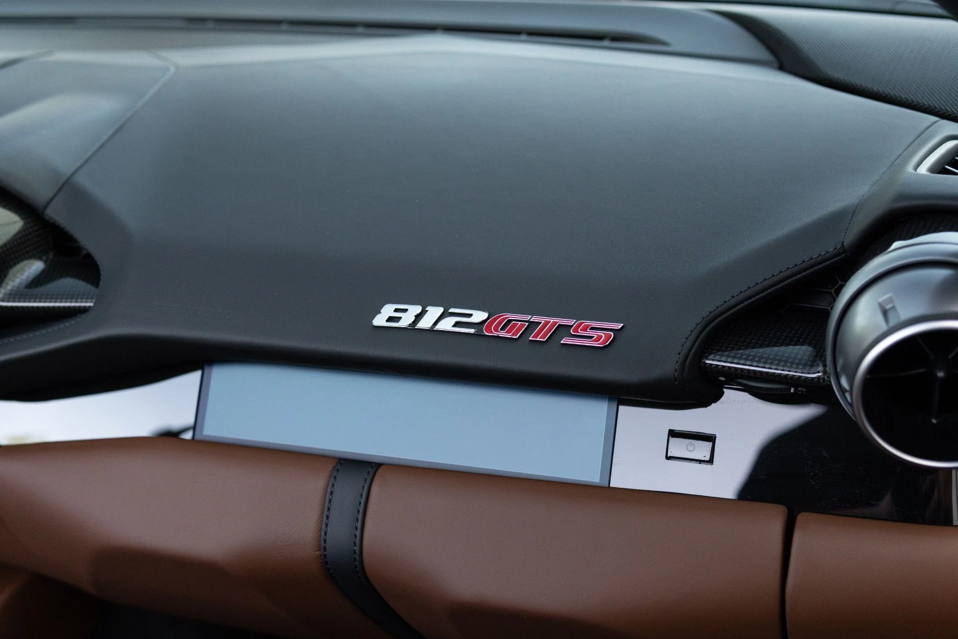 mph050_576538436_Used_2023_Ferrari_812_GTS_1767886631_3150218c9a