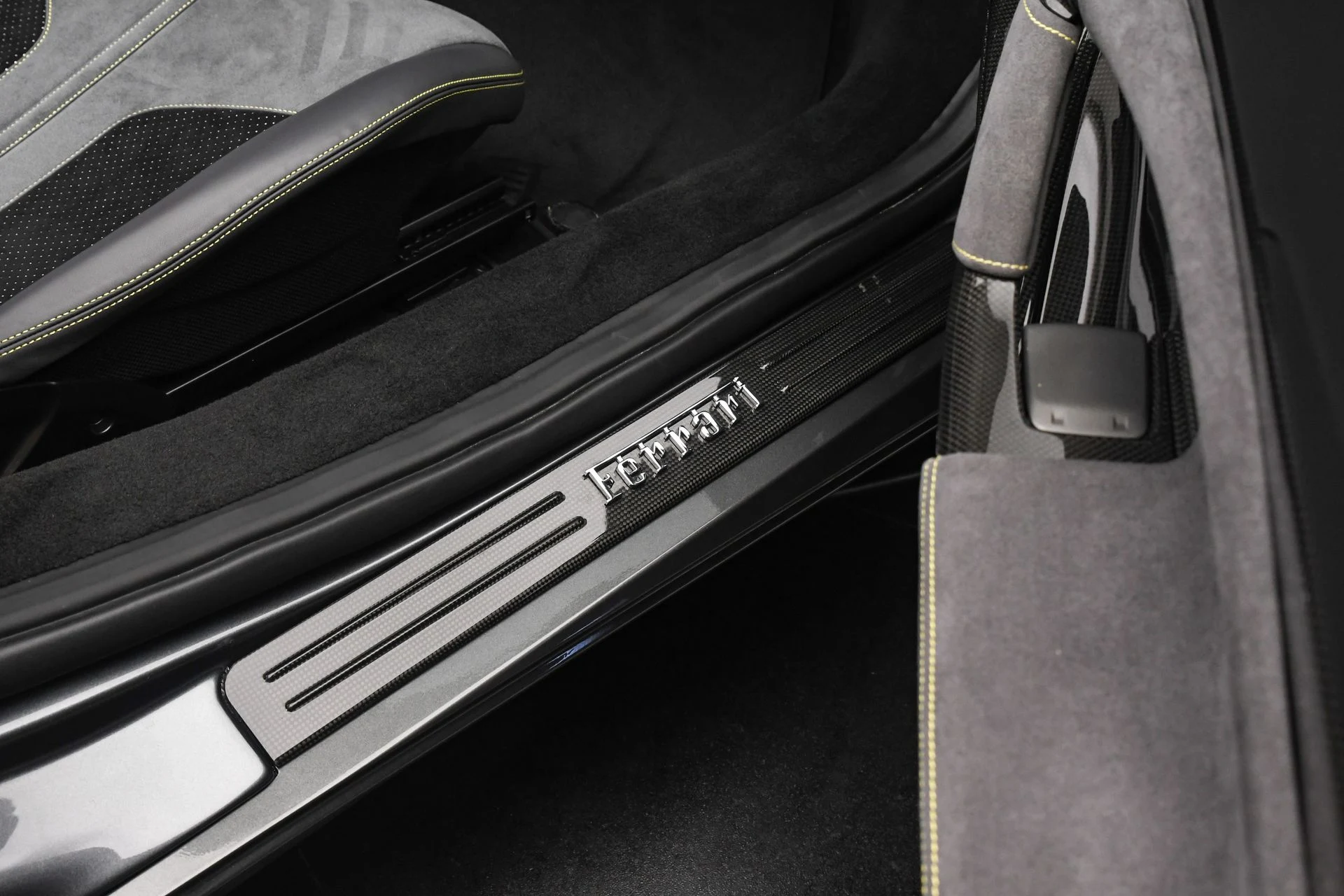 mph050_578243324_3c2c0b0d_7cfd_4d66_80d3_59e4cca5133d_30f7f446fd