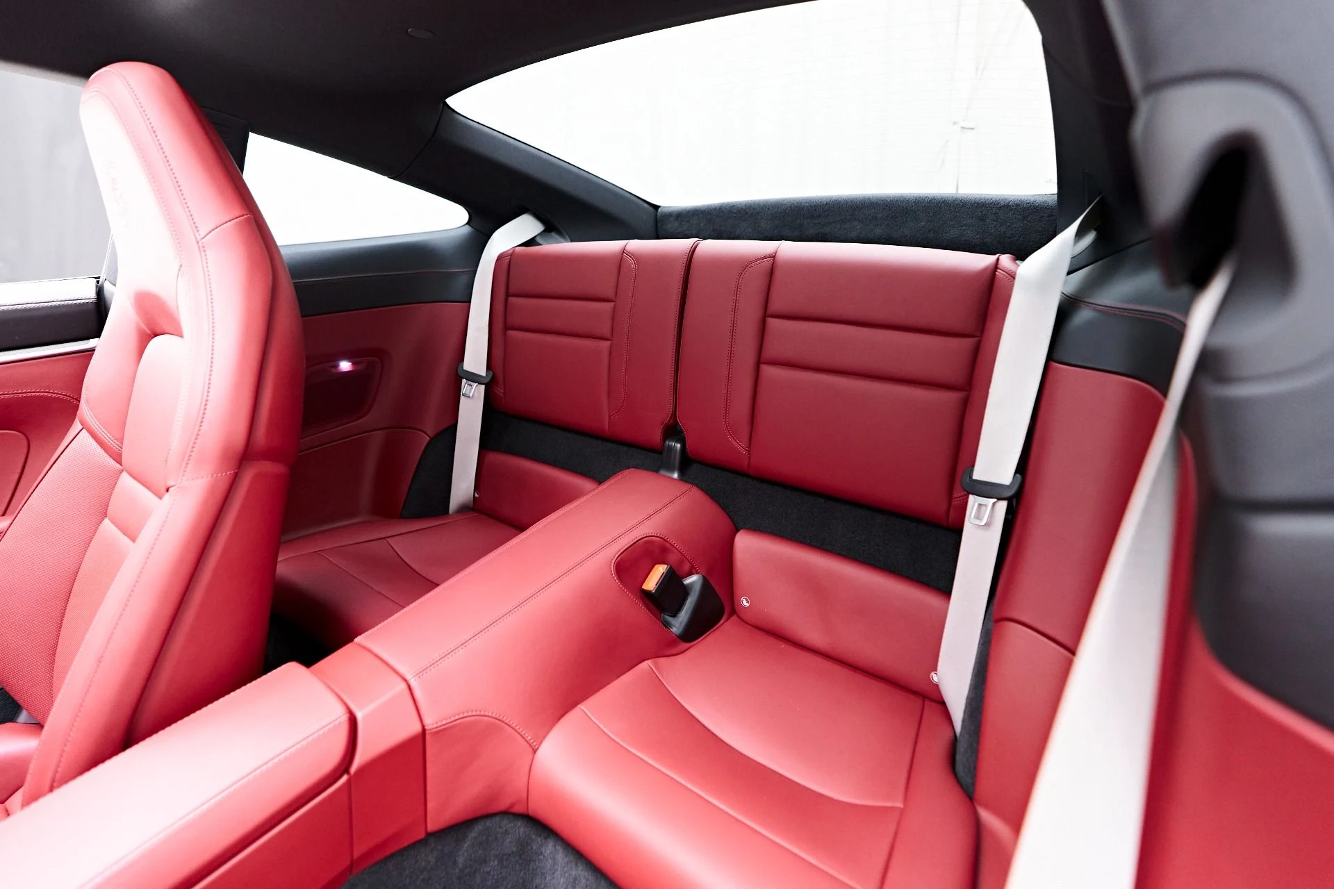 mph050_585263633_Used_2023_Porsche_911_Carrera_4_S_1757702410_56c88c4813