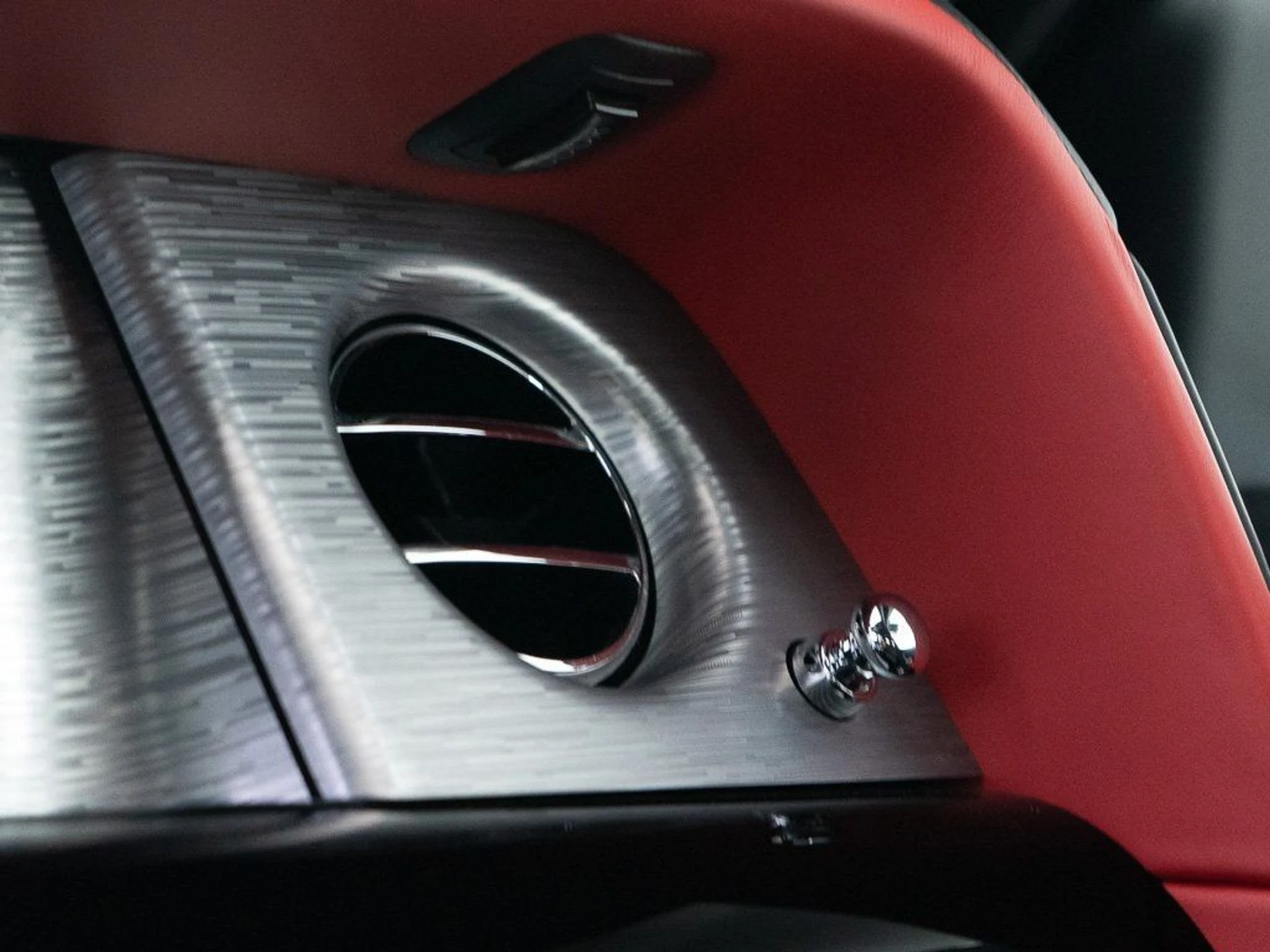 mph050_599626738_254aee75b464443d18a0025d22f8aaa8_57b6ad7fc8