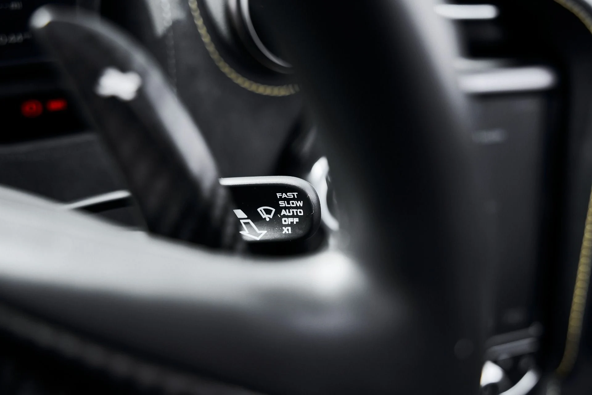 mph050_621498558_Used_2021_Mc_Laren_720_S_1775521575_59154edbc1