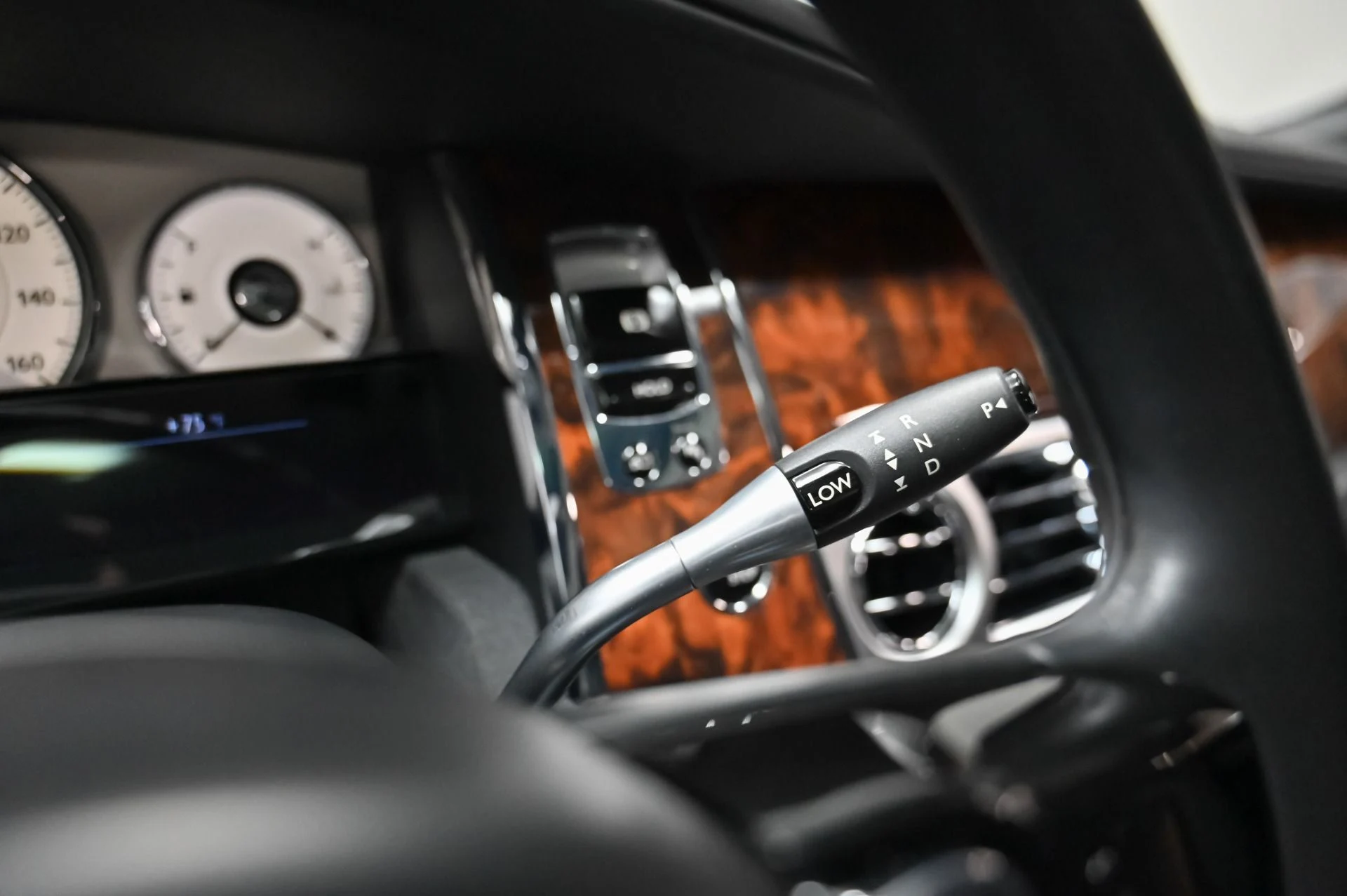 mph050_623632012_Used_2012_Rolls_Royce_Ghost_1757528739_5db3c5694e