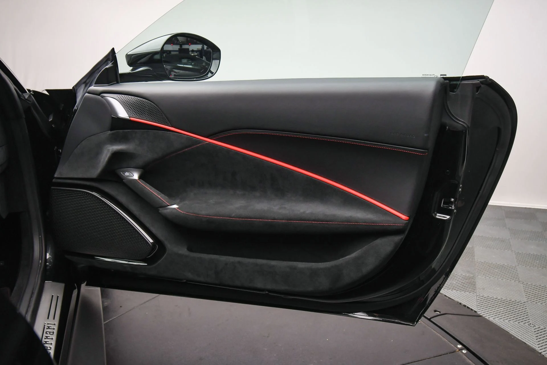 mph050_639664912_34fd2b1132814092bf511012e69db145_c1e4be31ad