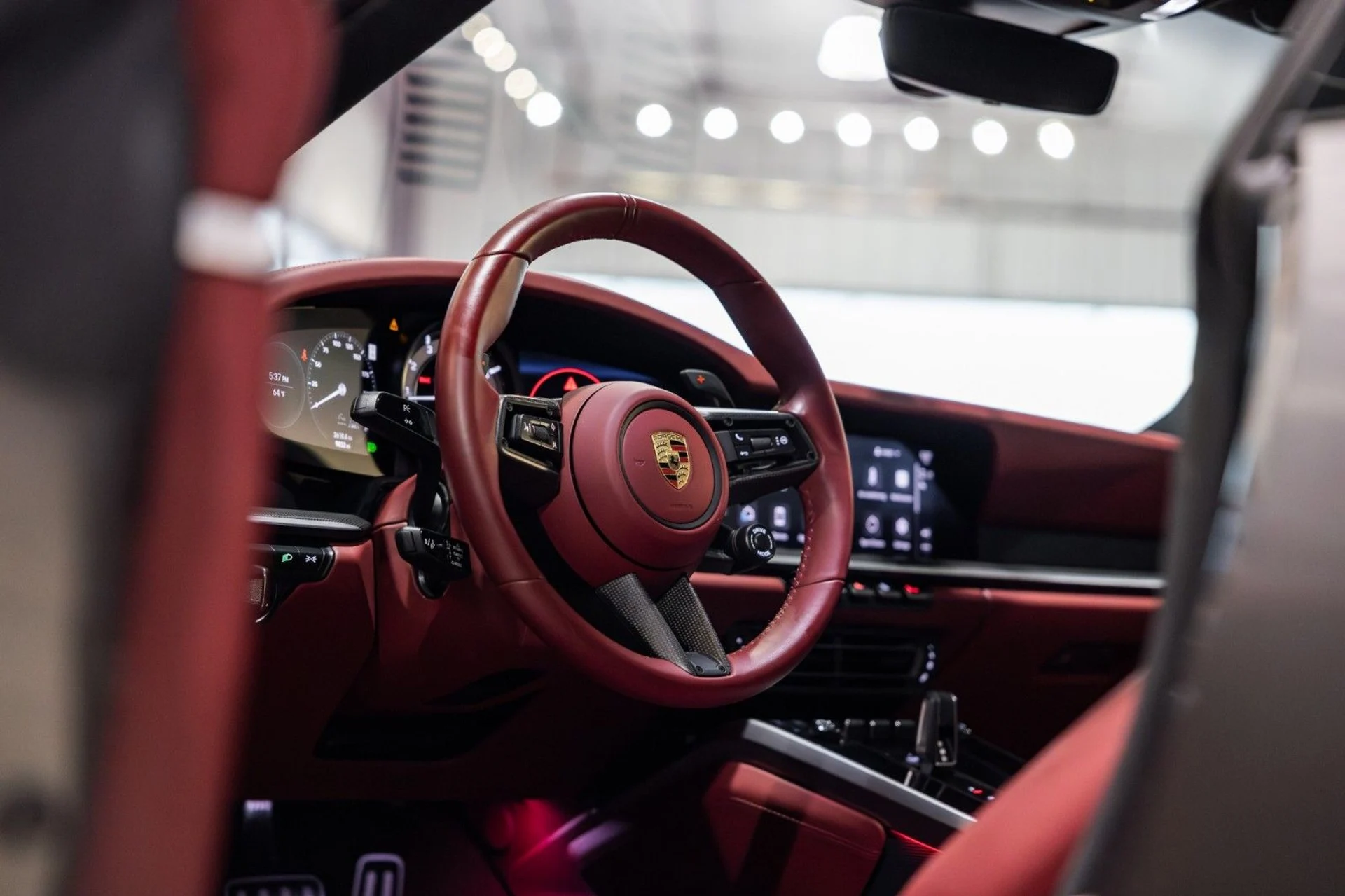 mph050_642025152_kw_de7a4a8a84