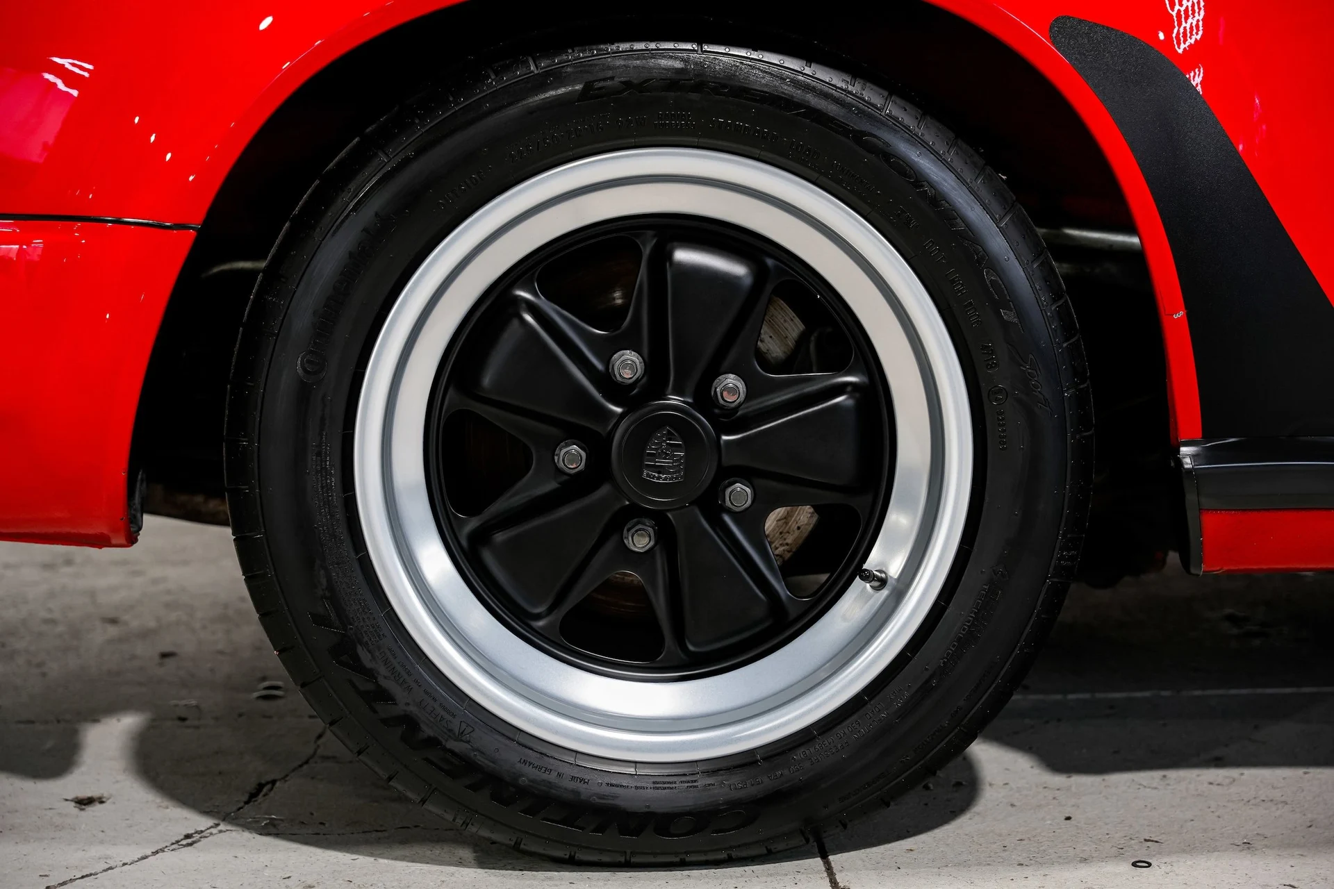 mph050_652820058_0ce25fe19f7bf43cb0e1a6efd0715840x_824c35d62c