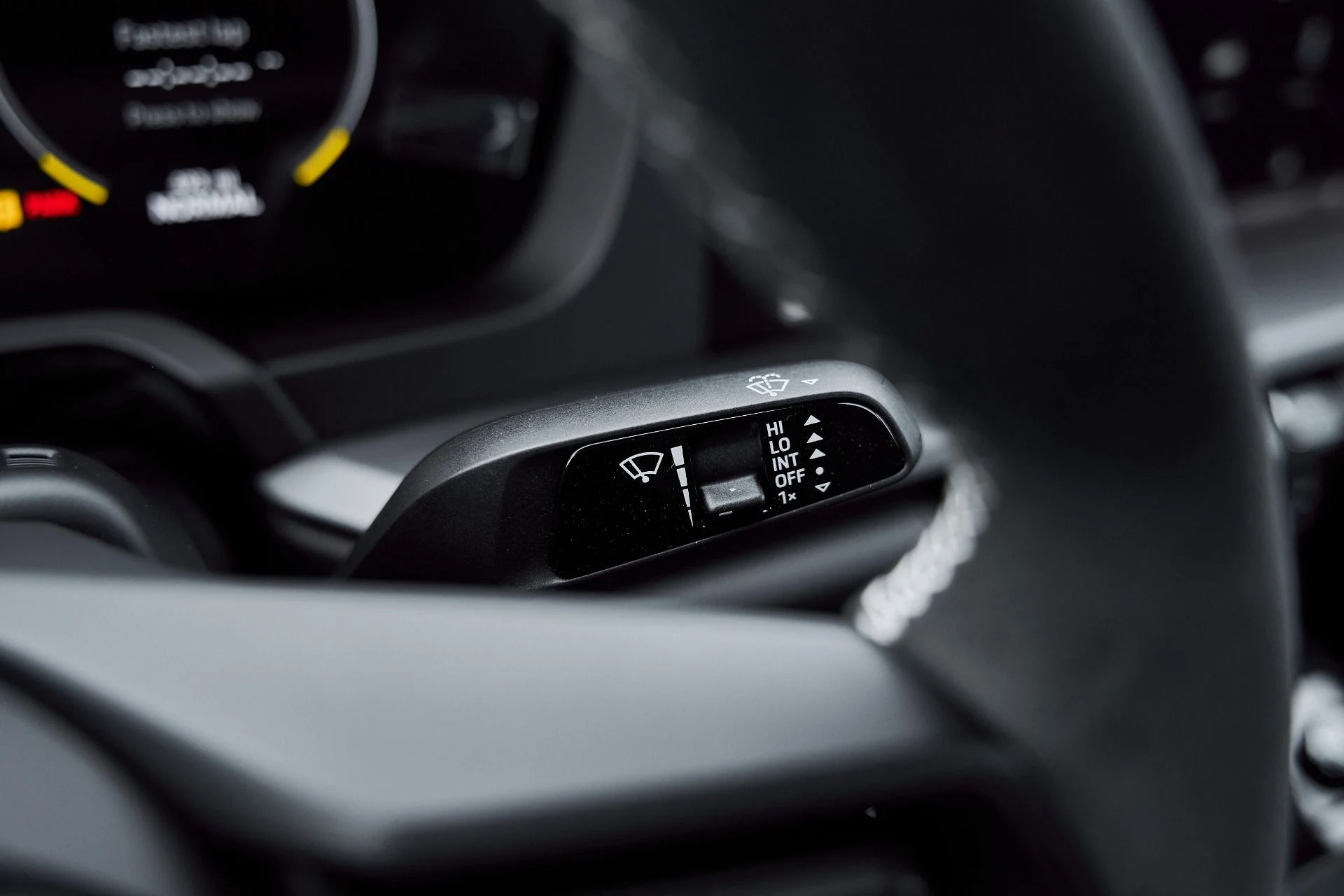 mph050_655755847_Used_2025_Porsche_911_GT_3_1766797667_478ef3ae58