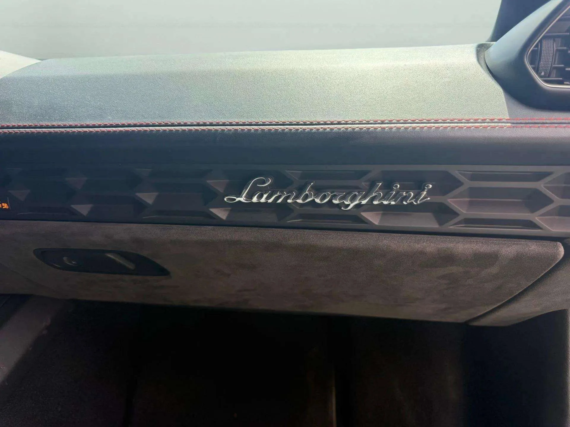 mph050_656308249_20f72e885bfa418abcc21d21a9c08c65_2cd81e0274