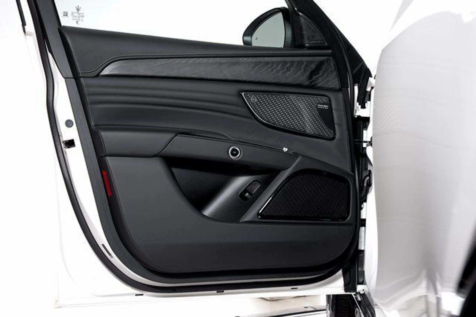 mph050_658819691_a69369b30bfab5f3d4f564d6a1d1621fx_2f2a831130