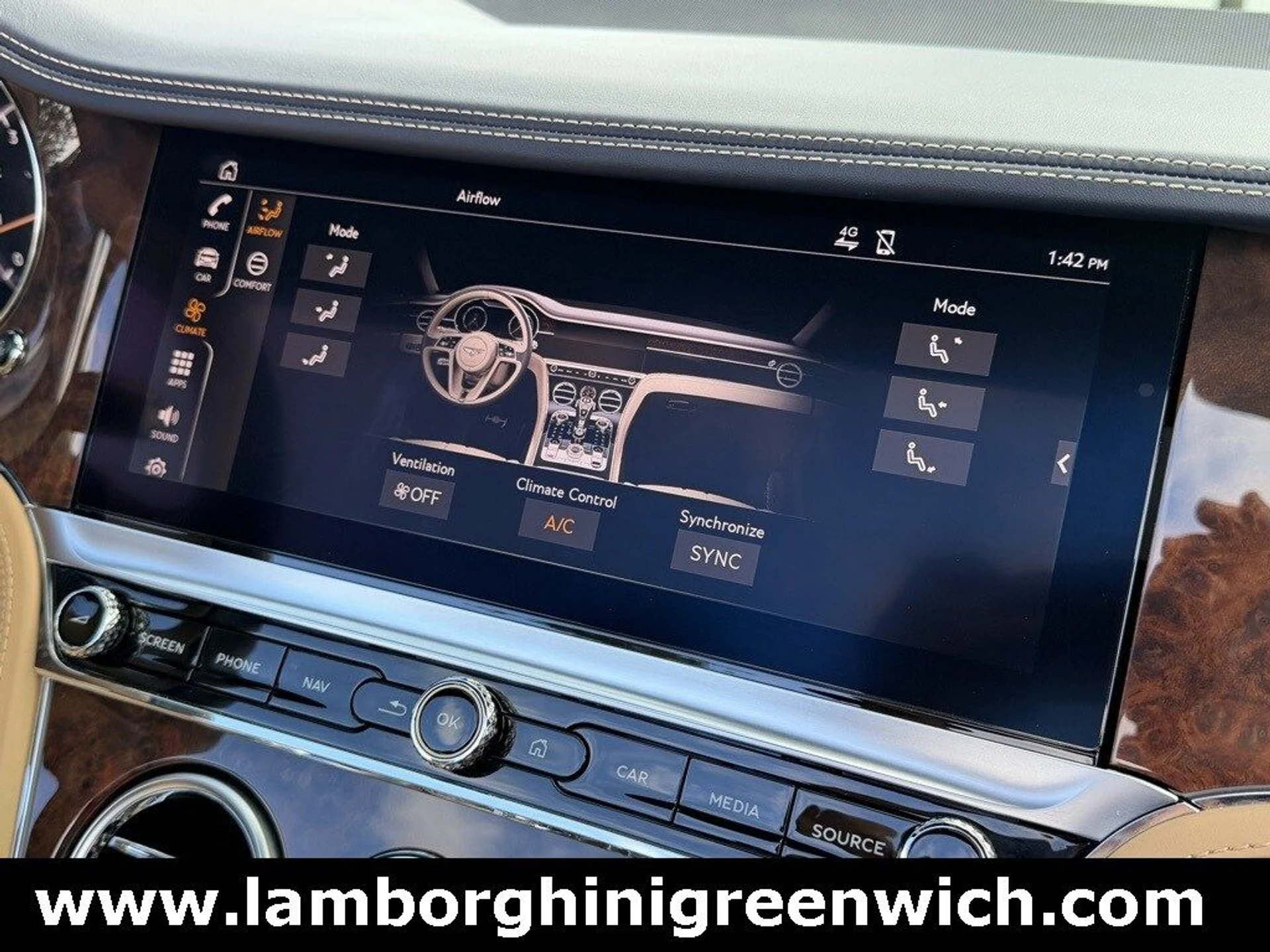 mph050_670679251_c3324330cf4ab57f549fb27d89504c59x_5895d3917c