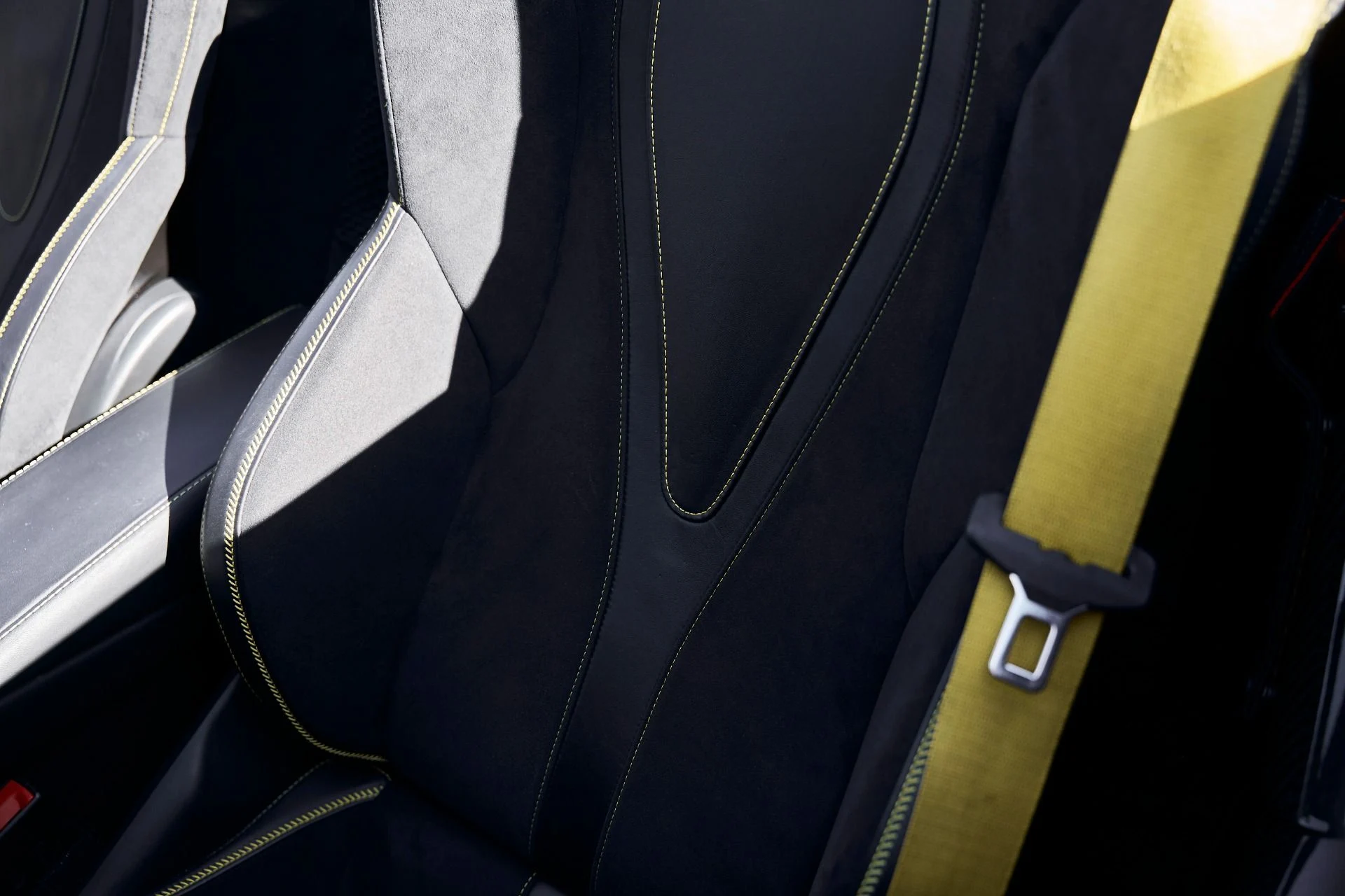 mph050_680325832_Used_2022_Mc_Laren_720_S_1768962273_836ad1732b