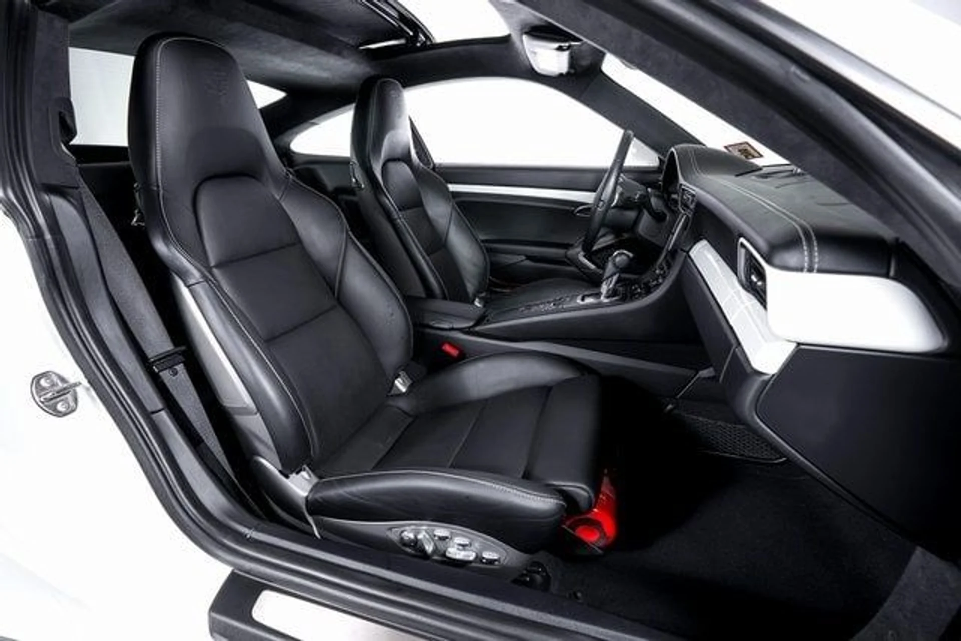 mph050_682667914_8253a483ef20c674fe25e0274b394d0ax_6f22596278