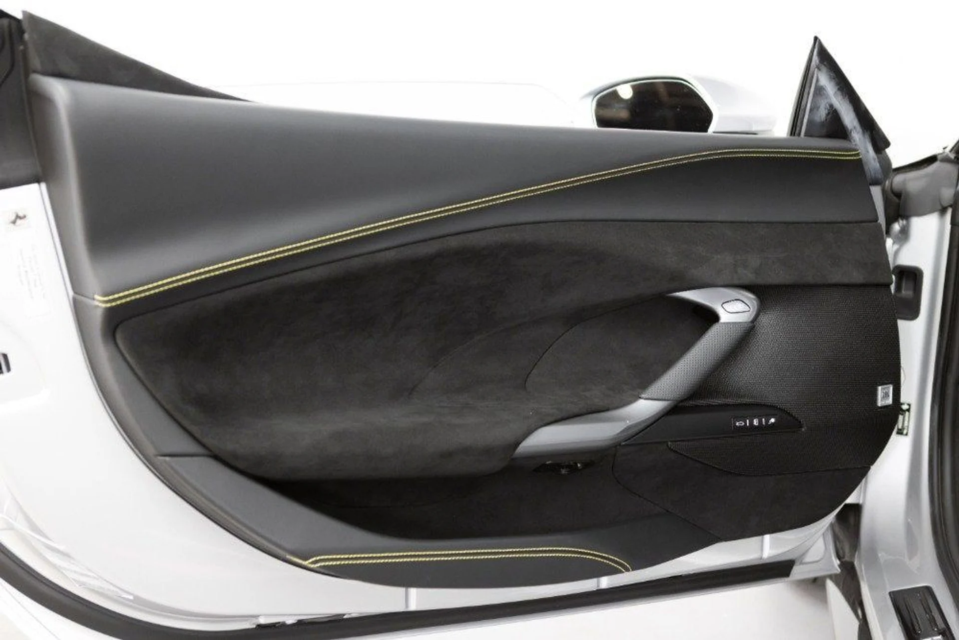 mph050_778260088_77d5aed803204772b596aff1bd256316_292dcc9d62