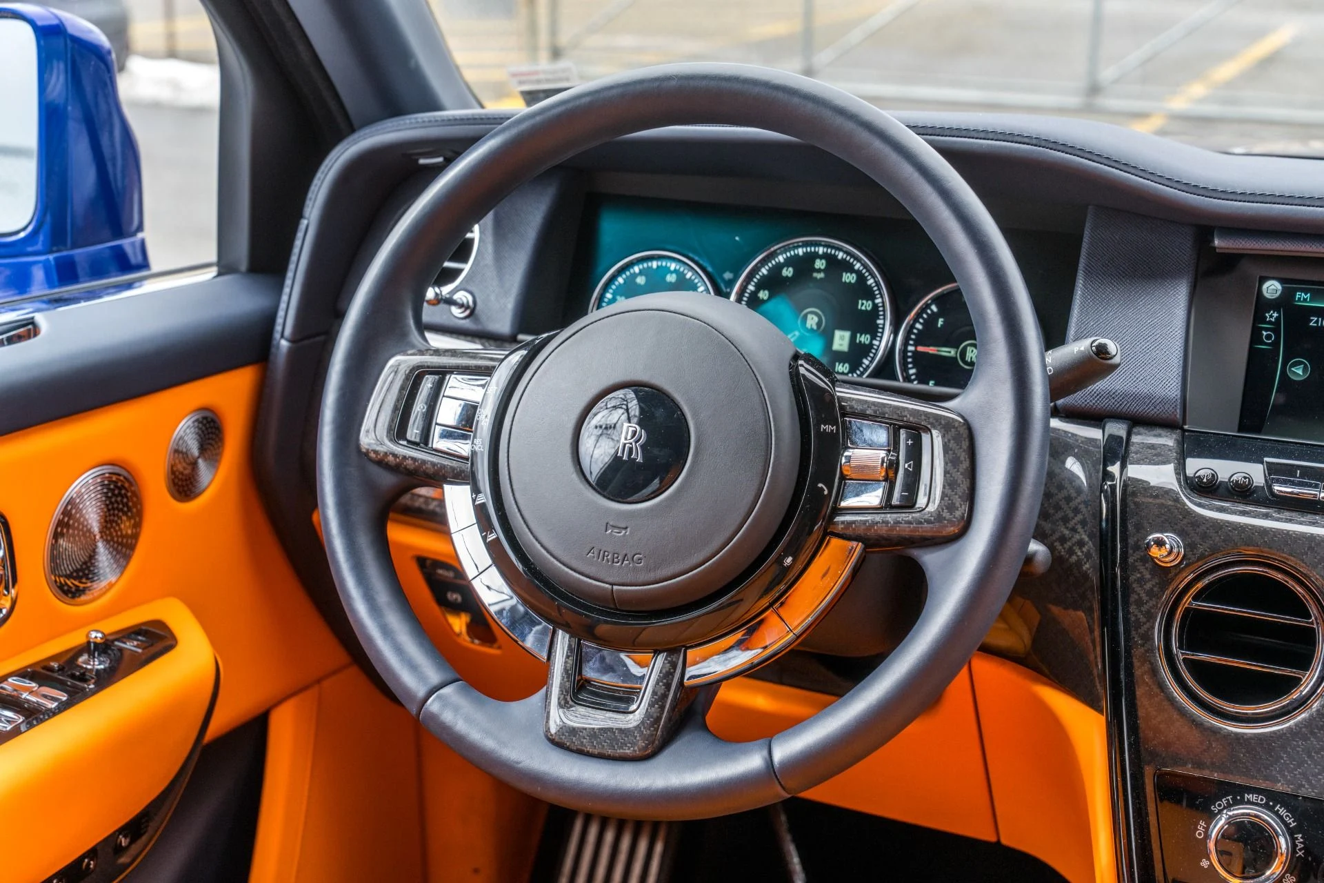 mph050_79543923_Used_2023_Rolls_Royce_Black_Badge_Cullinan_1772494371_858904d03a