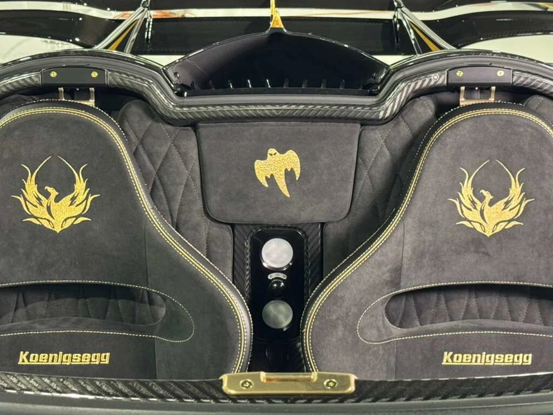 mph050_811718983_37b5cf49b3ca47ac06912544e5d472ae_6392994b38