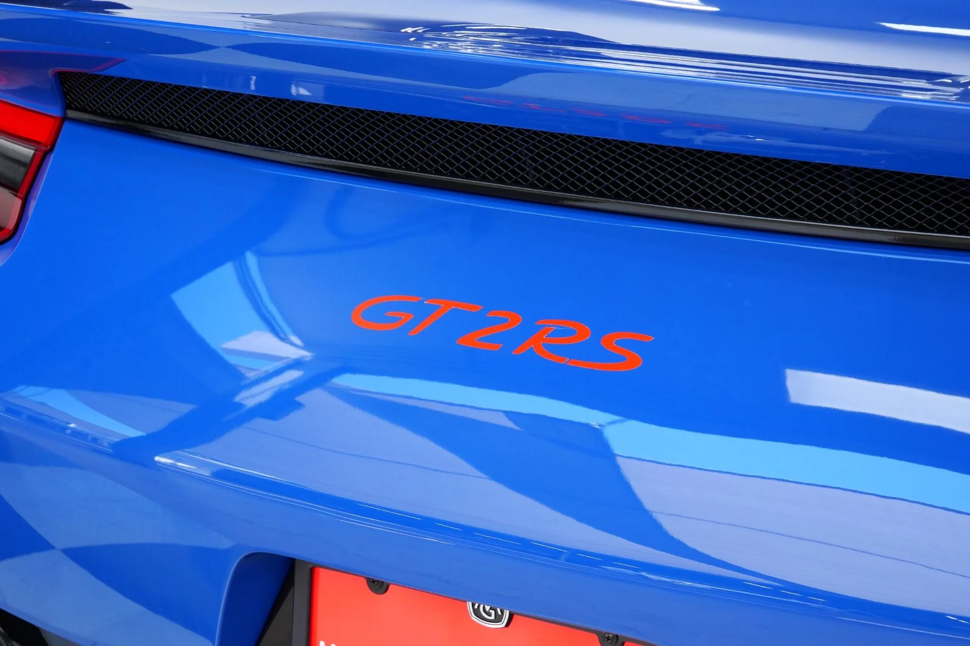 mph050_81838522_Used_2019_Porsche_911_GT_2_RS_Paint_to_Sample_Weissach_package_CXX_Options_1787850185_e555306c89
