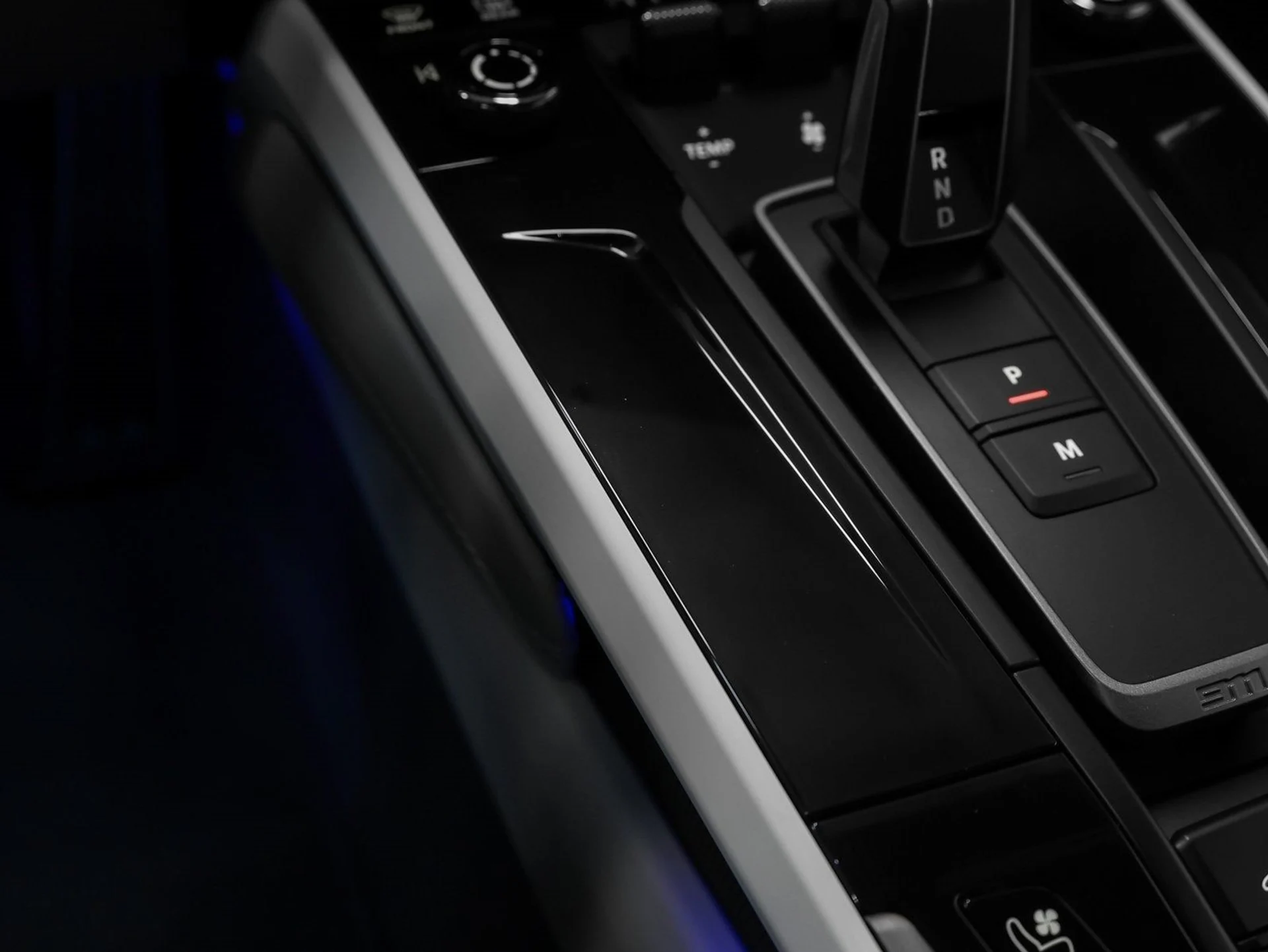 mph050_828540360_51_5a629e163e