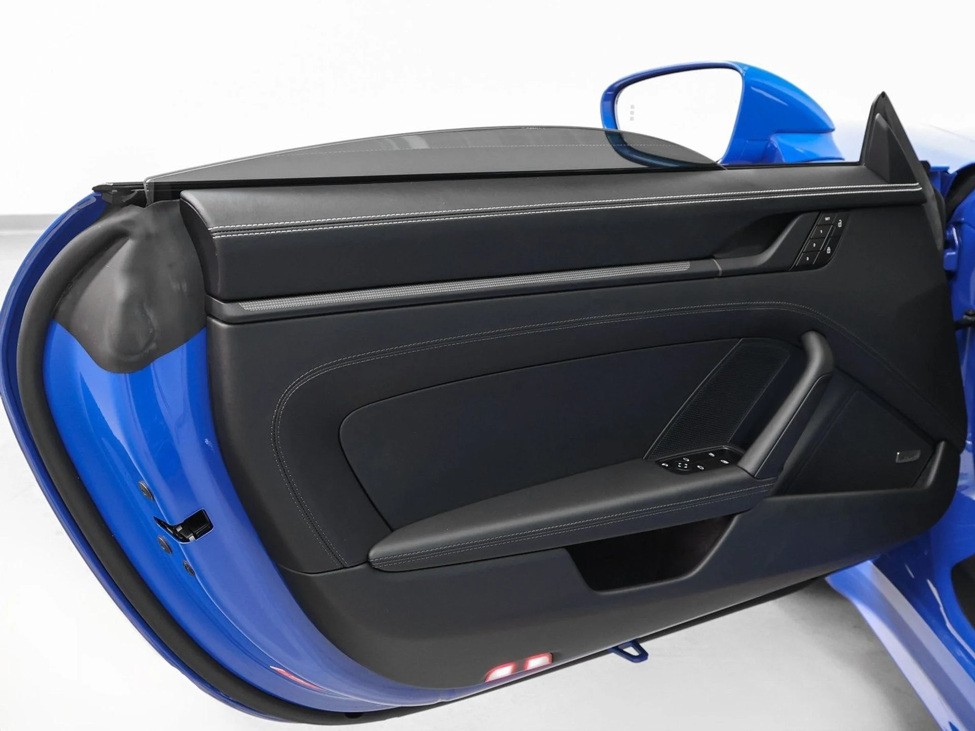 mph050_829552375_51_fc31bb5ce6