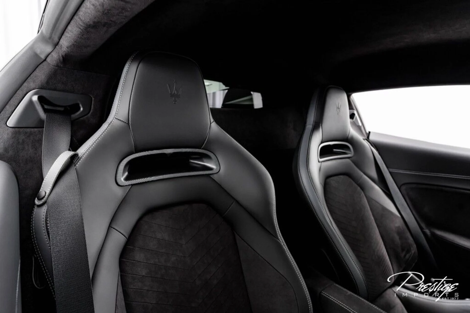 mph050_840168377_f32a5f3d5c202b2fc05d37e90b9bfd36_0904241ca1