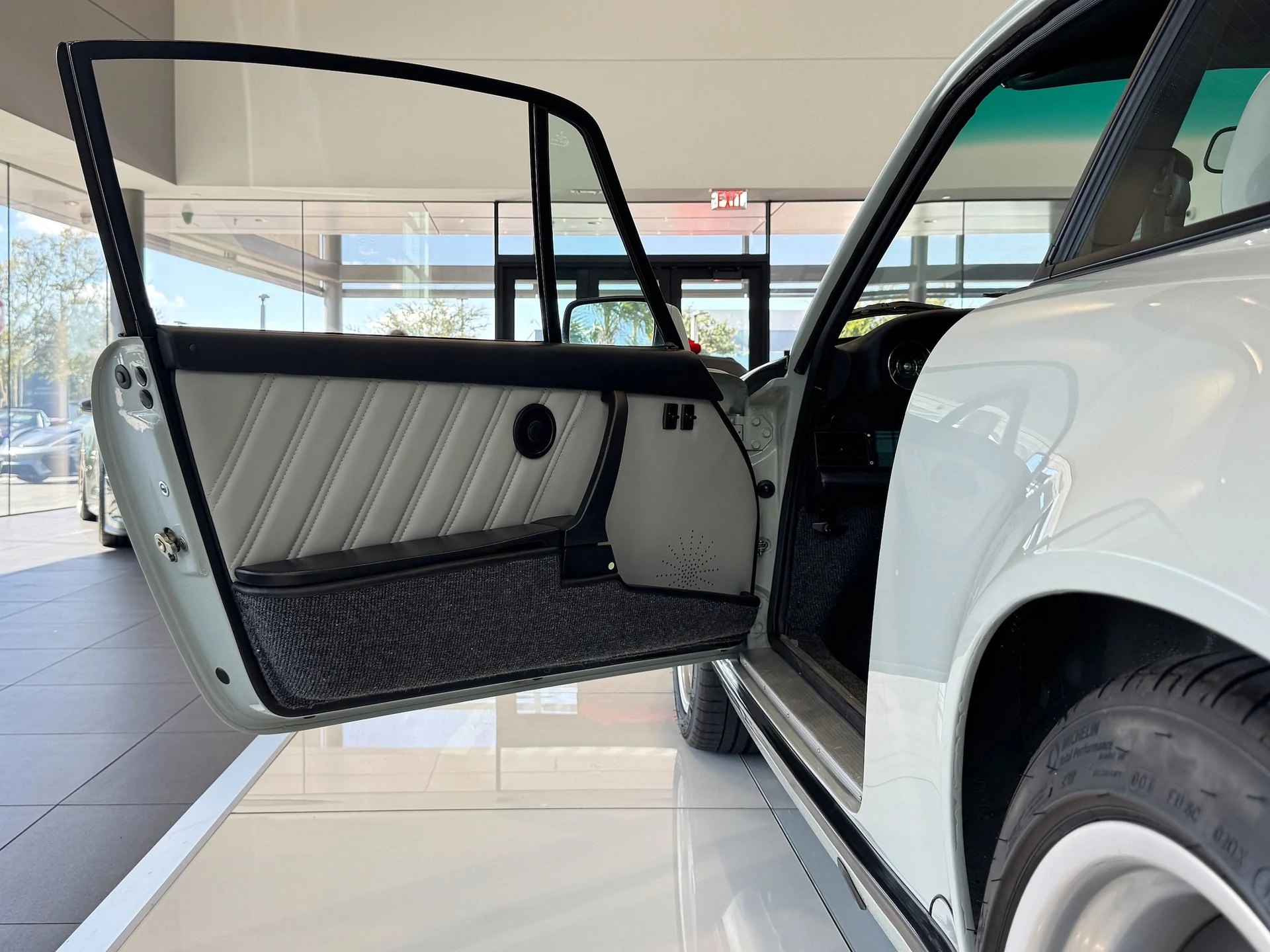 mph050_840184033_8a5b6e7c5c3a7f4822f9a90cced839e4x_daa34dfee5